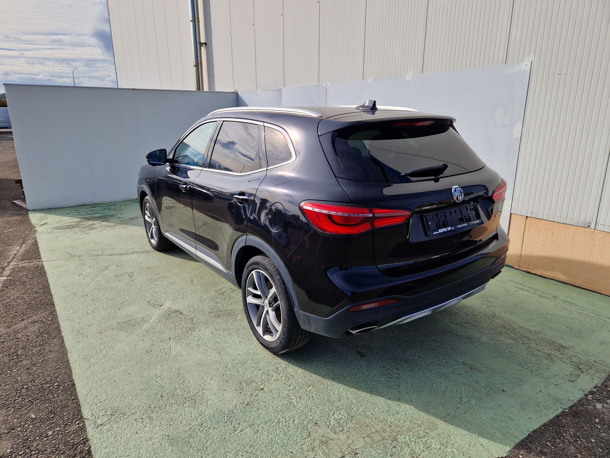 MG HS, Luxury  1.5 - fotka 6