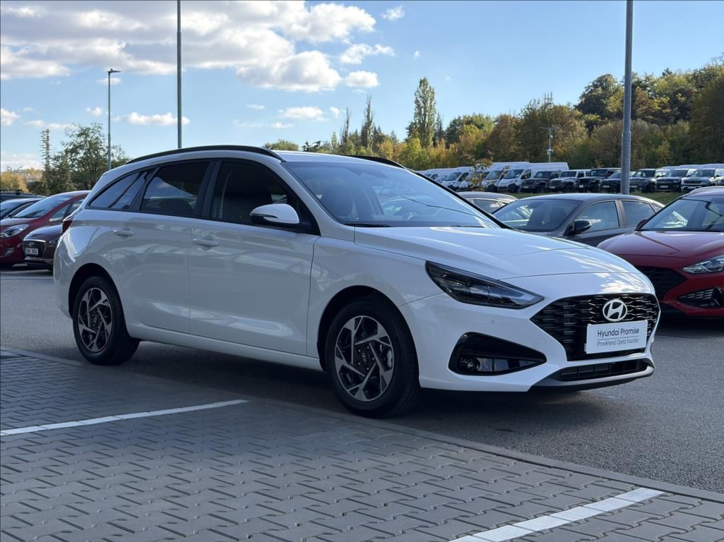 Hyundai i30, 1,0 T-GDI  WG FL Go Czech - fotka 4