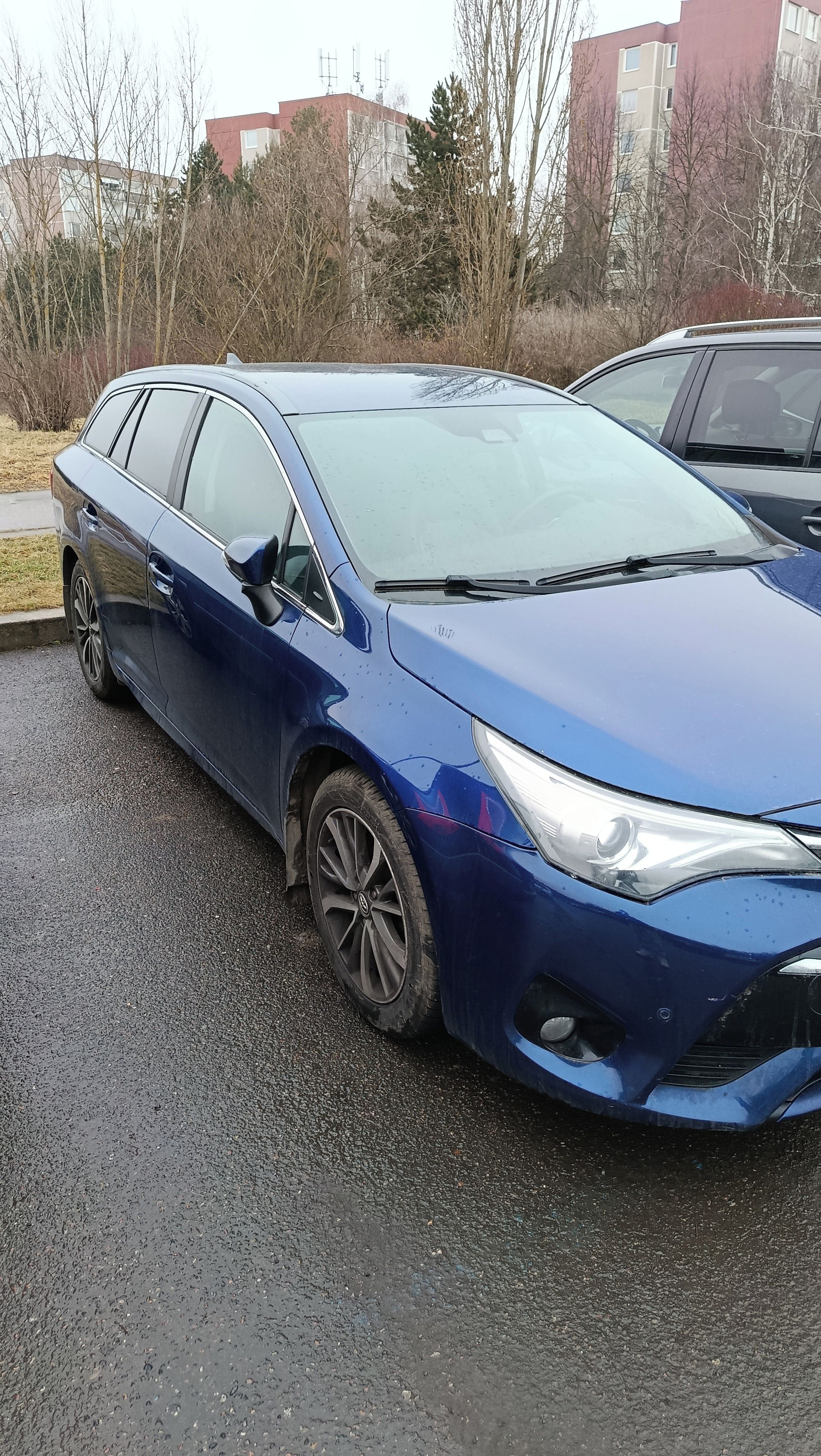 Toyota Avensis, Toyota Avensis - zadřený motor - fotka 2