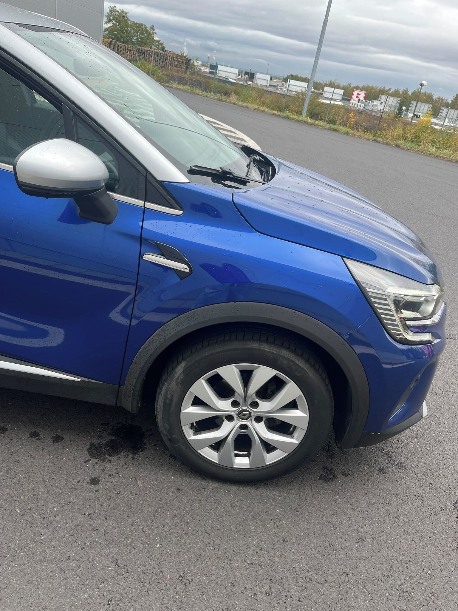 Renault Captur, 1.3 Tce 60 tis.km - fotka 5