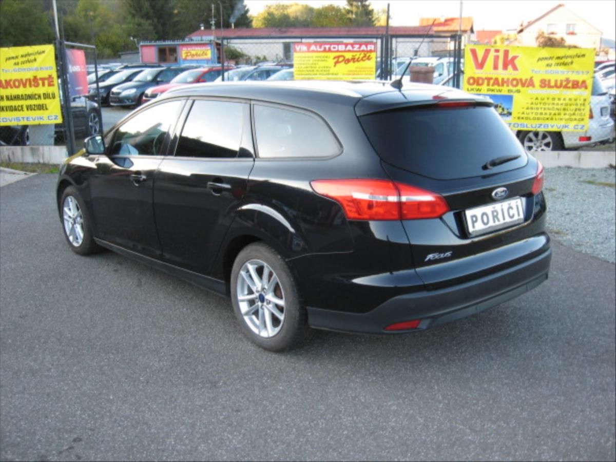 Ford Focus, 1,6 Duratec  kw 77 - fotka 6