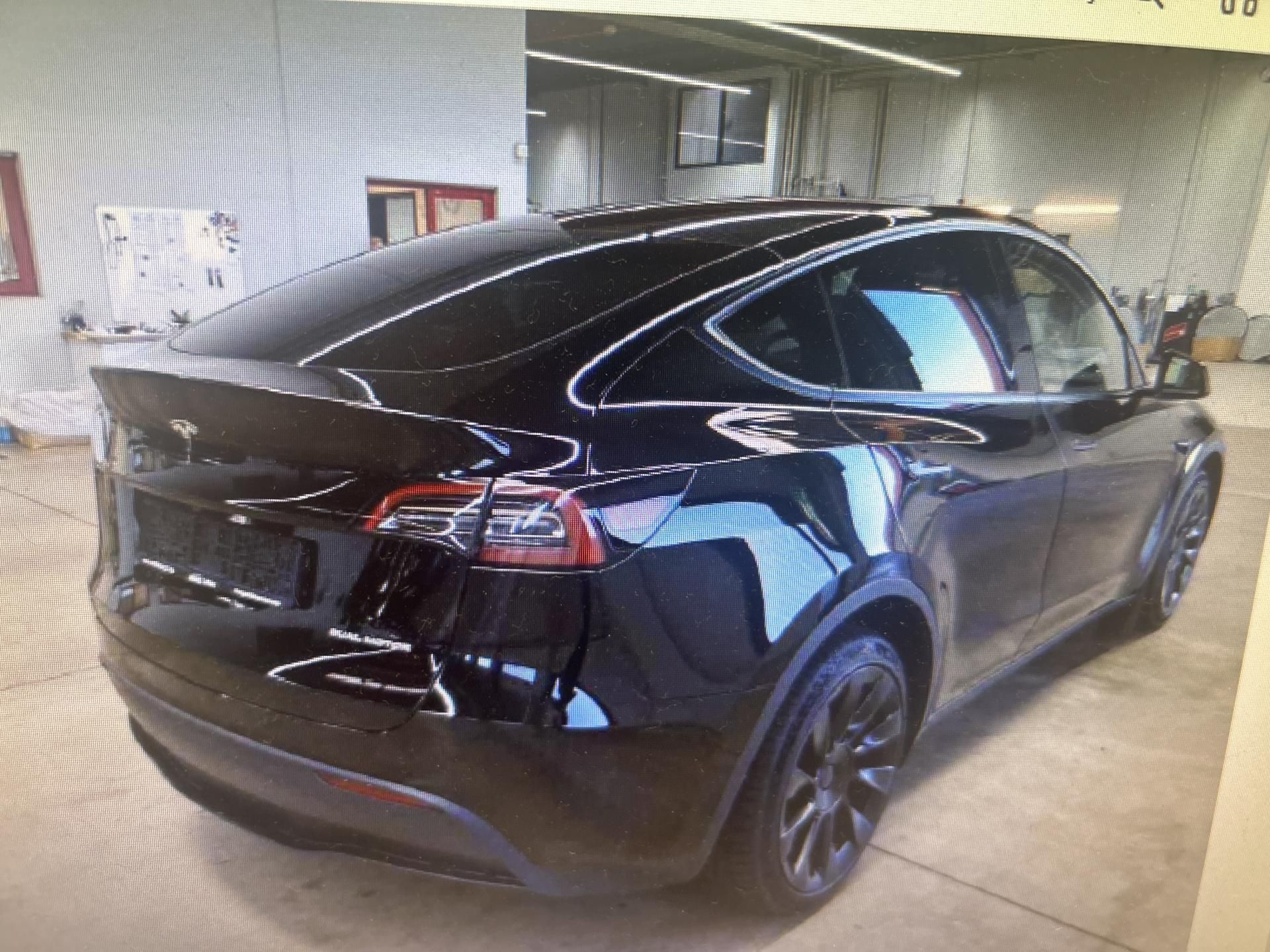 Tesla Model Y, LONG RANGE DUAL MOTOR 94,4% - fotka 3