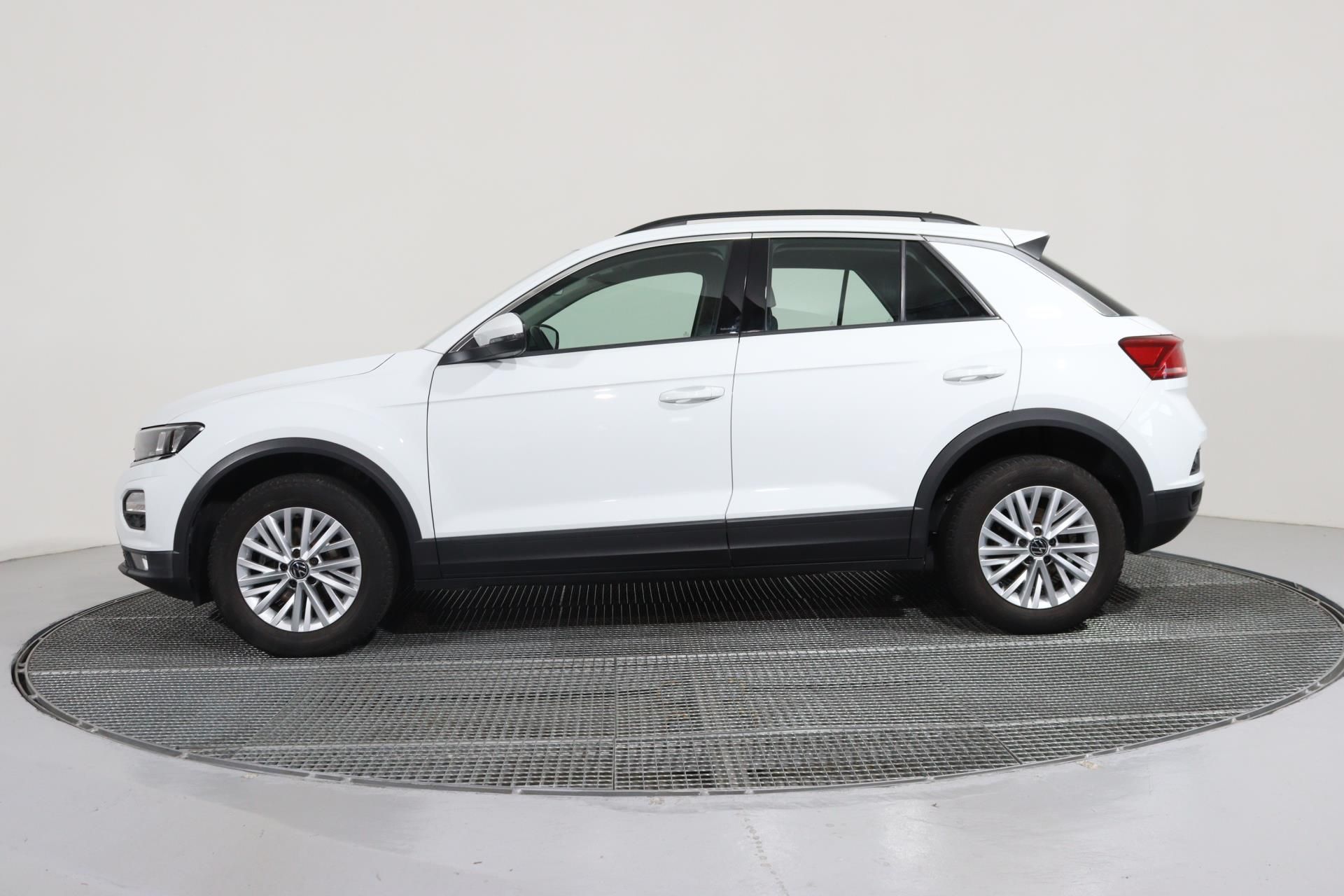 Volkswagen T-Roc, T-ROC 1,0 TSI 6G - fotka 3
