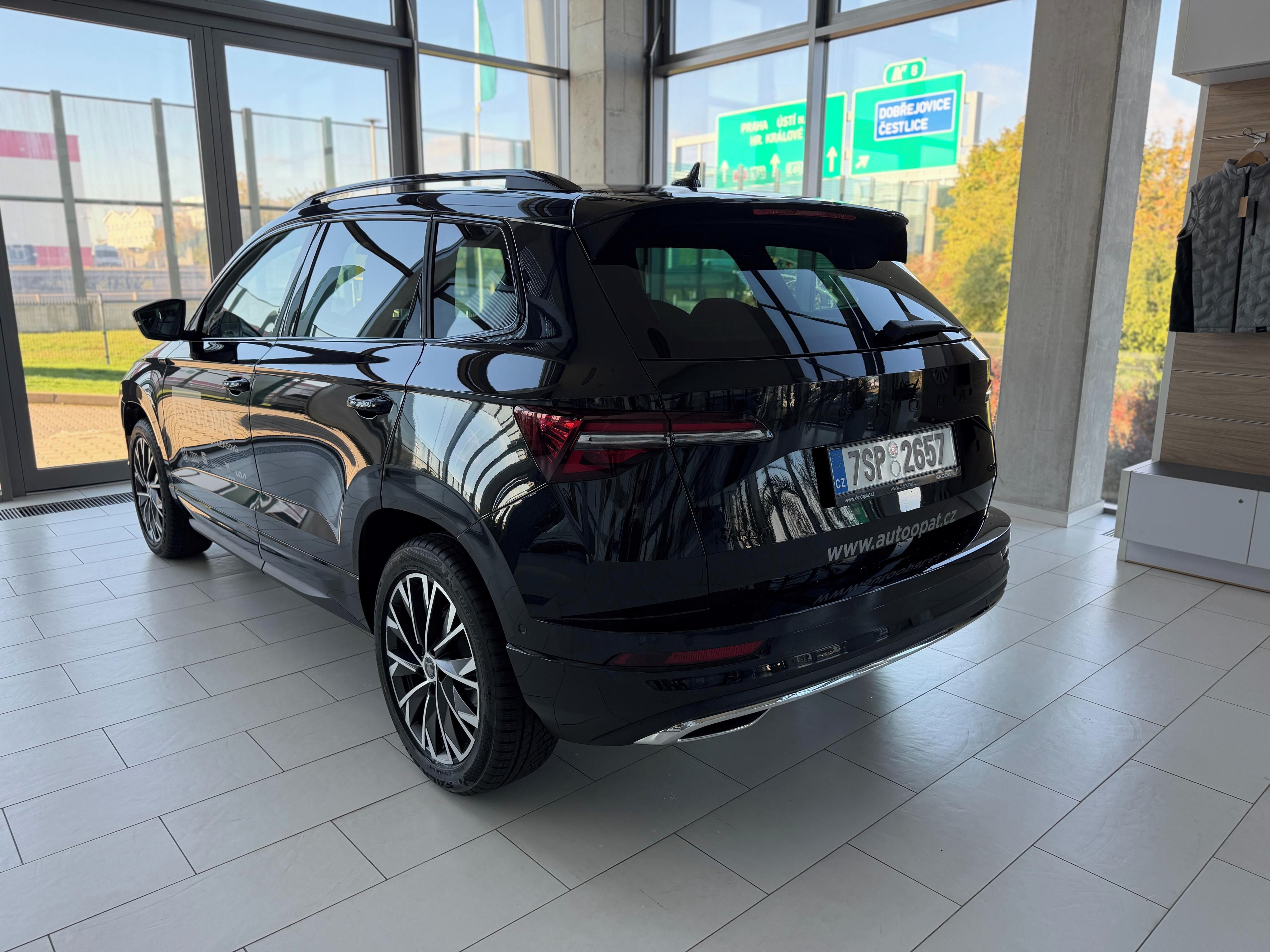 Škoda Karoq, 2,0 TSI 140 kW 4x4 - fotka 5