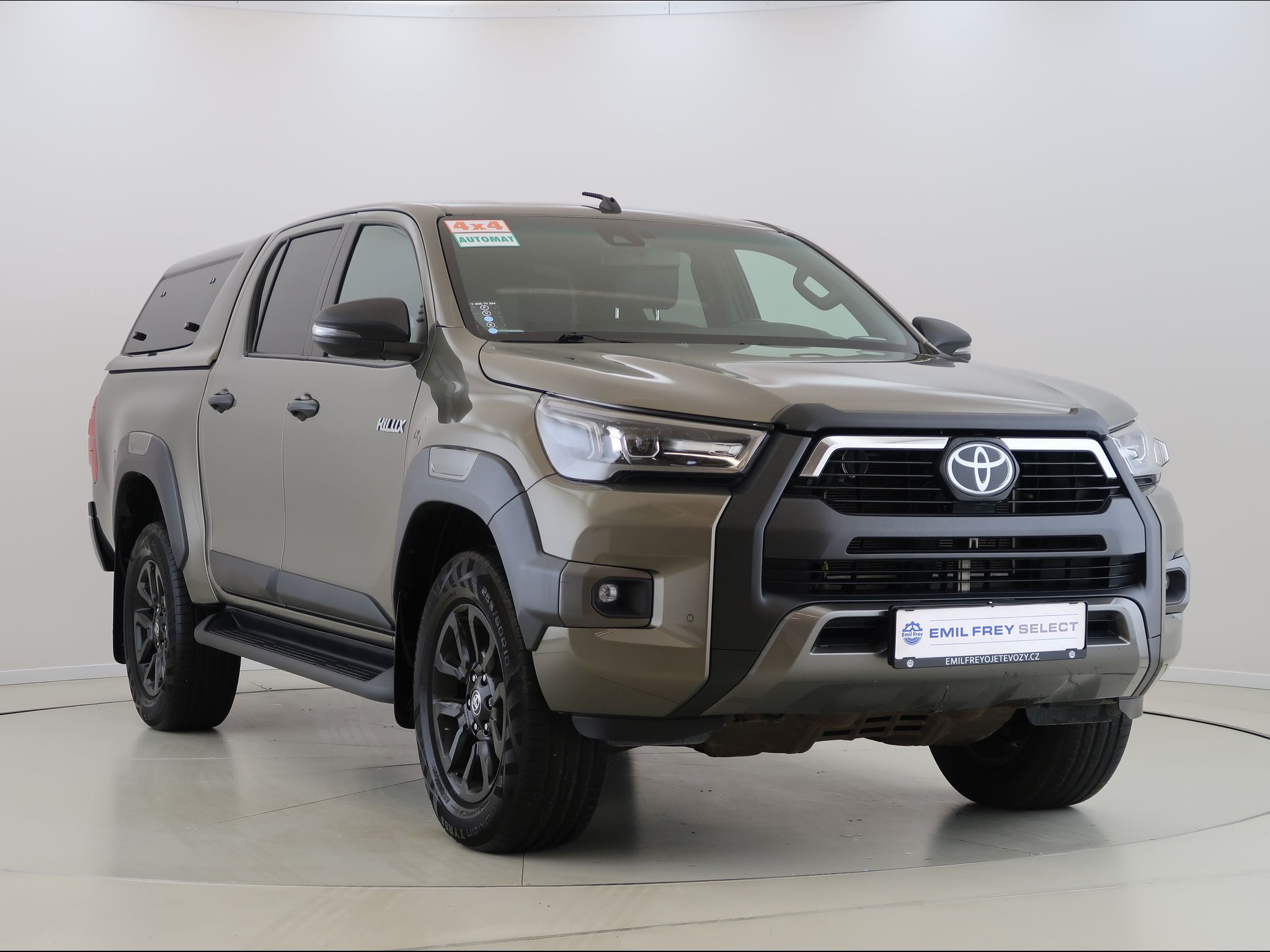 Toyota Hilux, 2.8D,Invincible,4X4,CZ,1Maj - fotka 3