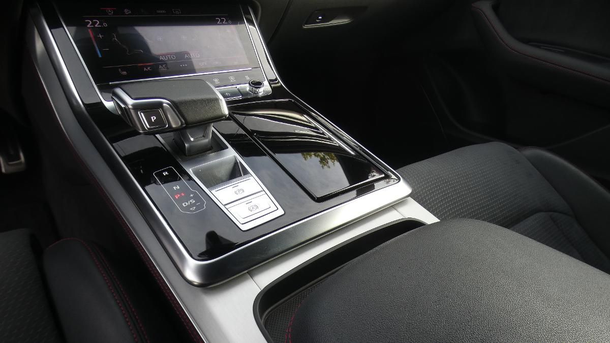 Audi Q8, 45 TDi quattro Tiptronic - fotka 6