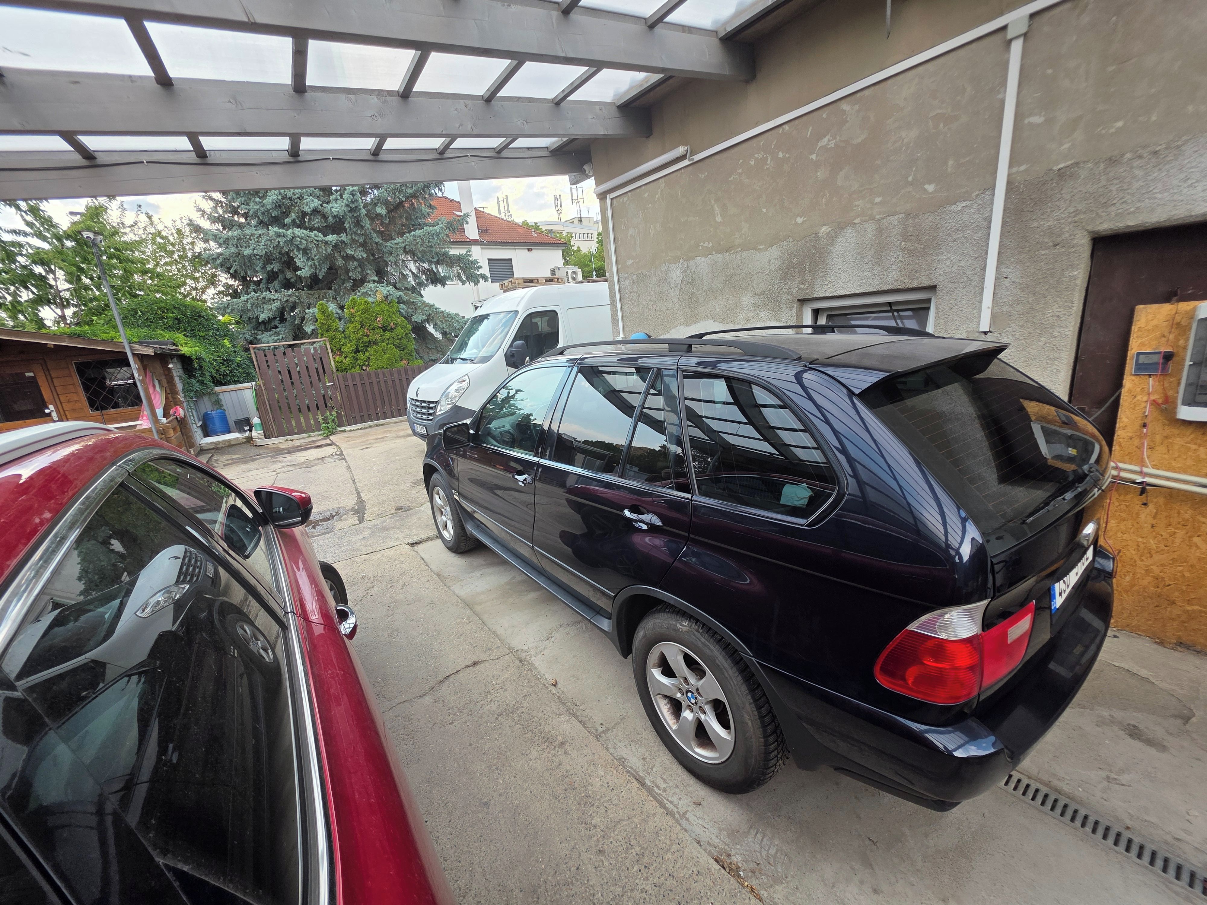 BMW X5 - fotka 4