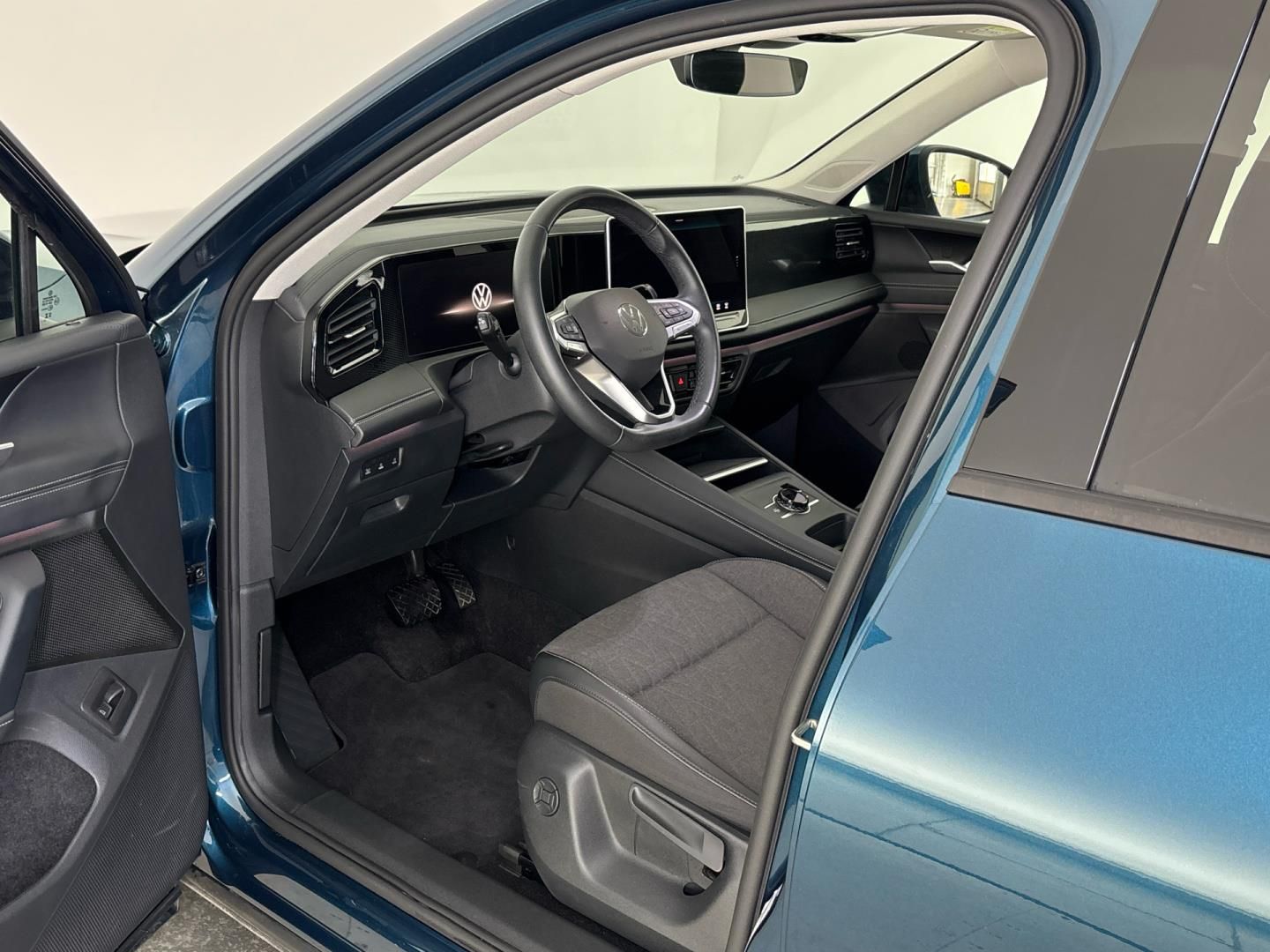 Volkswagen Tiguan, 1.5 eTSi / 110 kW People DSG - fotka 6