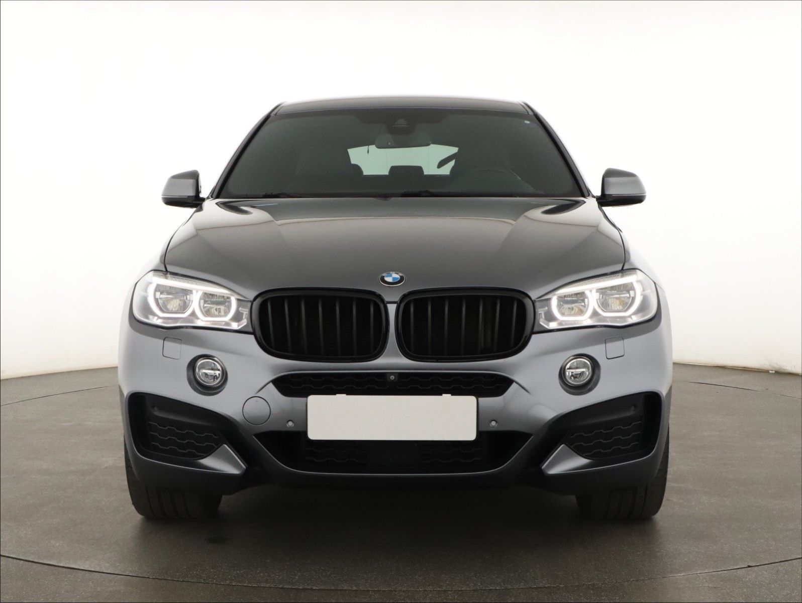 BMW X6, xDrive40d, M Paket, 4X4 - fotka 2
