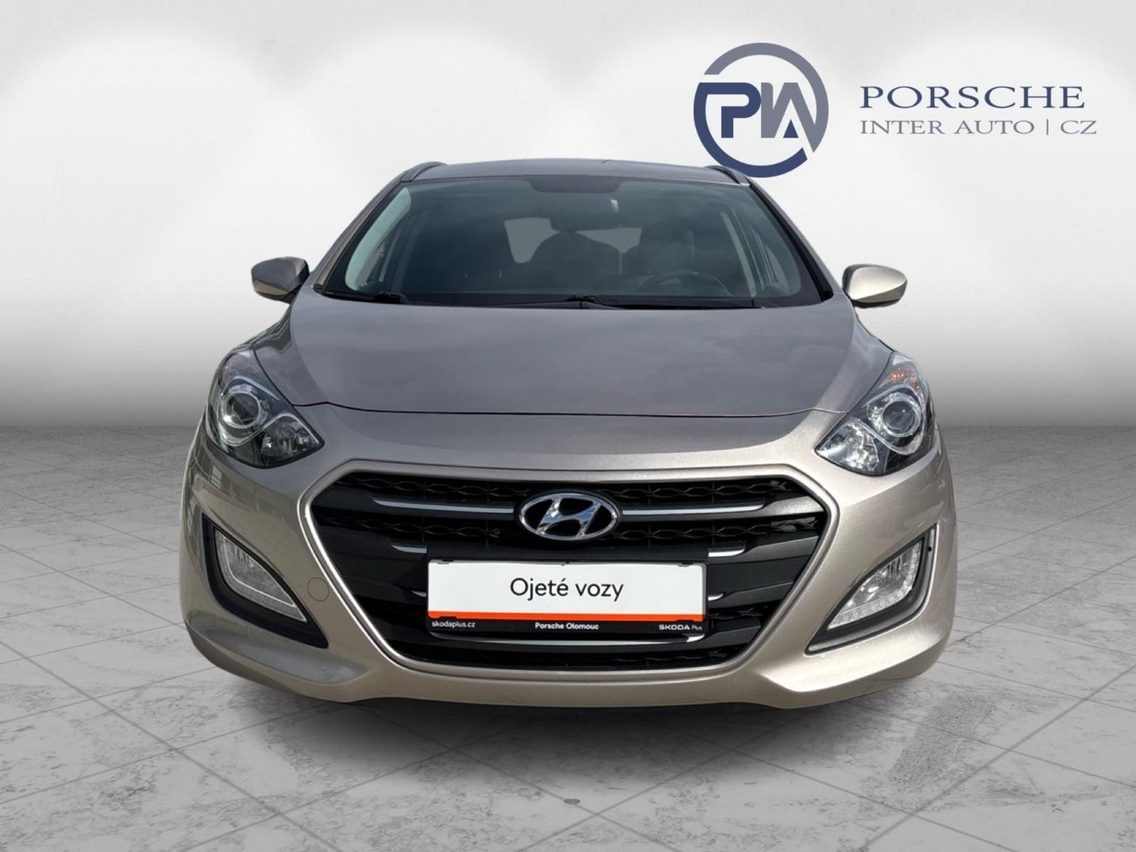 Hyundai i30, 1.6 GDi 99kW - fotka 3