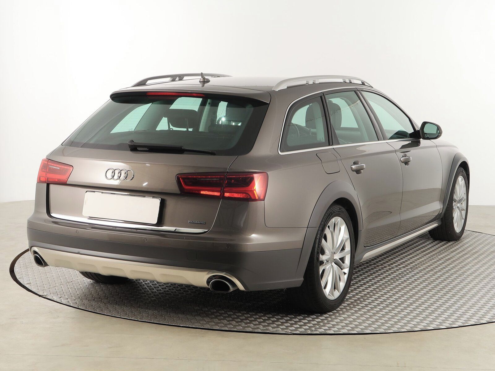Audi A6 allroad, 3.0 TDI, 4X4, Automat - fotka 5