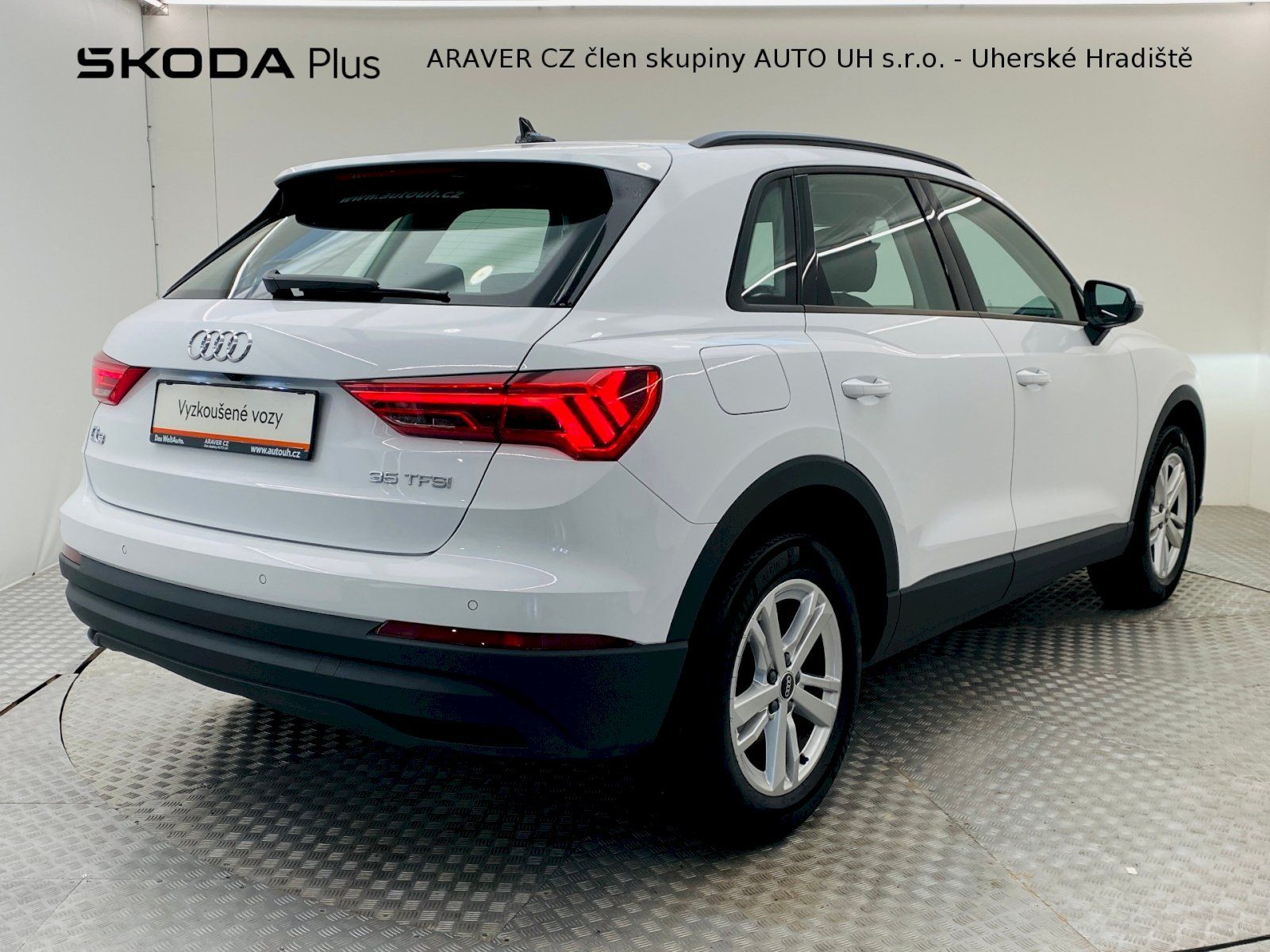 Audi Q3, 1.5TFSI 110KW S-tronic - fotka 2