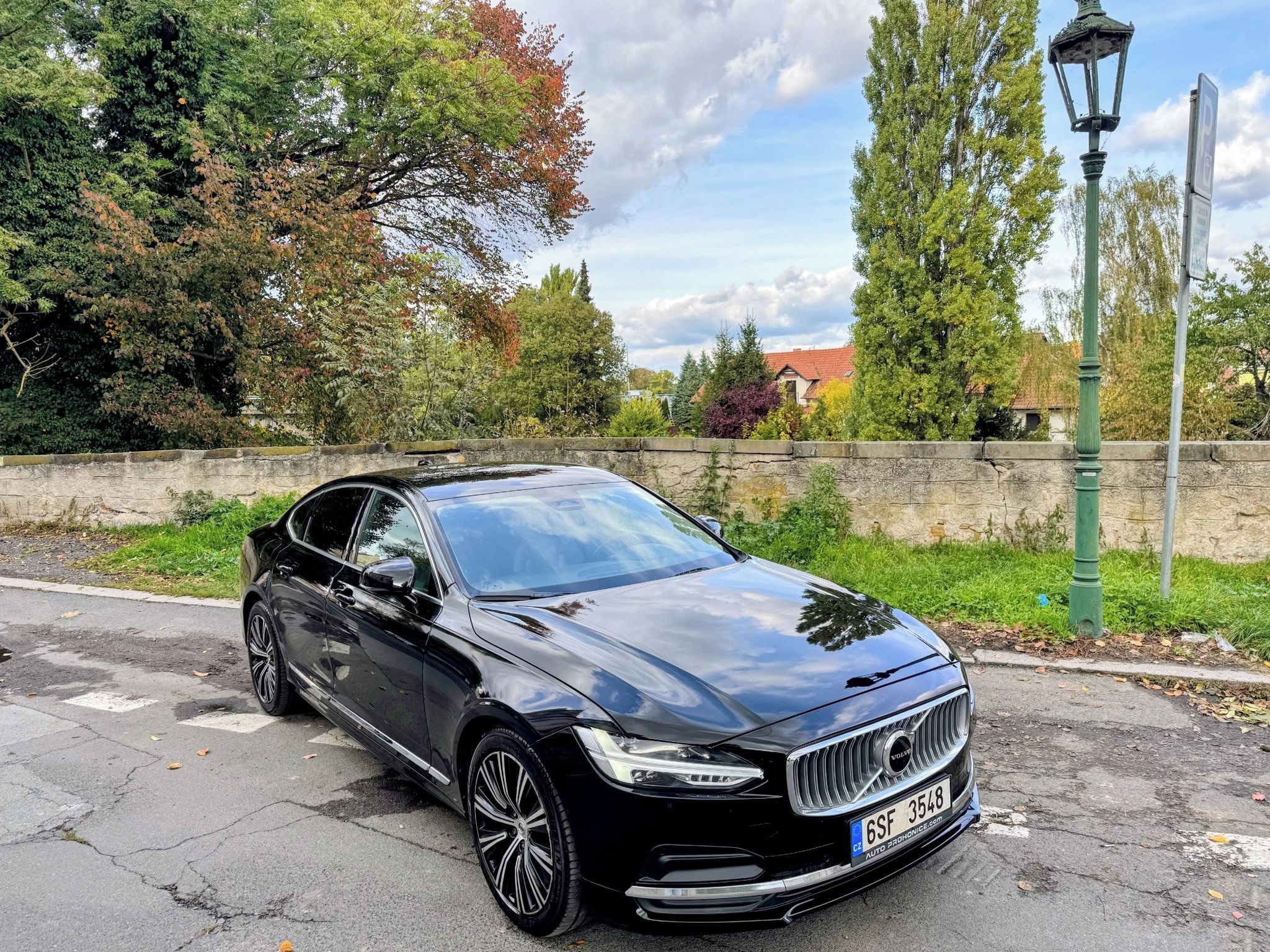 Volvo S90, B5 173KW AWD 6/2023 1.majitel
