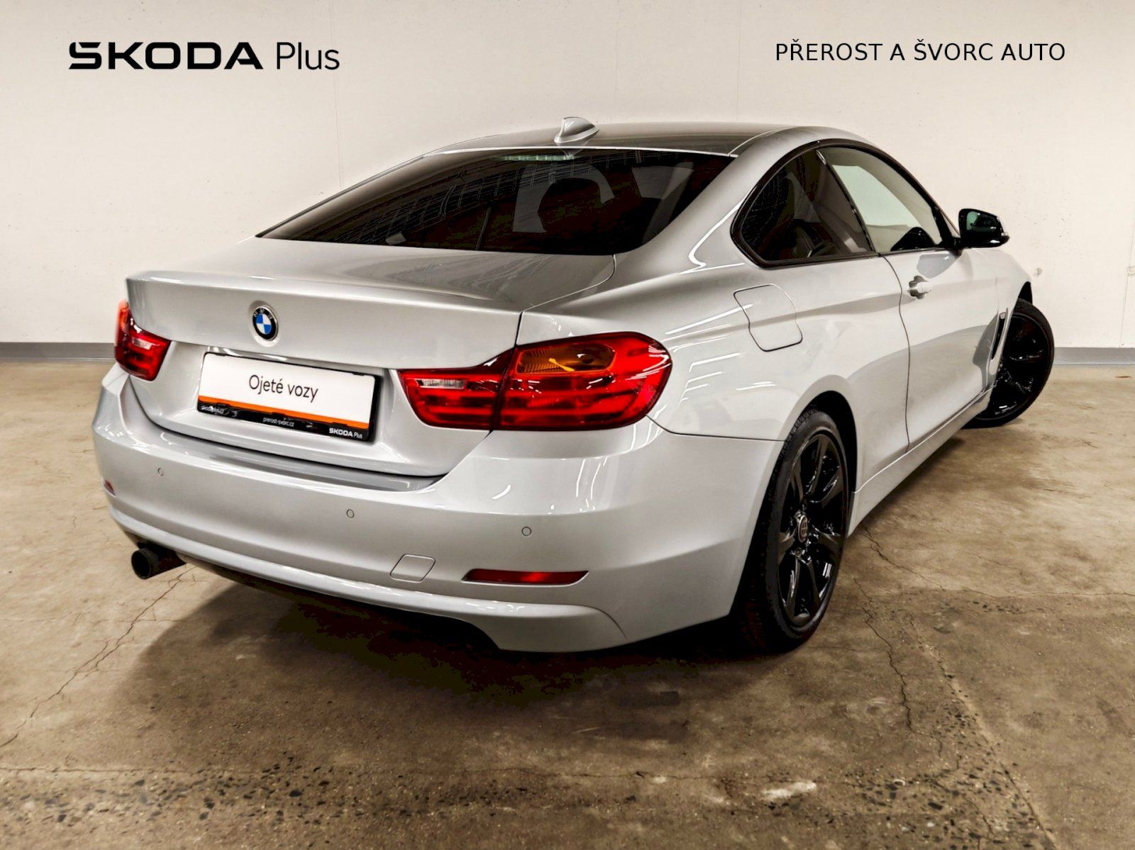 BMW Řada 4, 420i 135 kW Coupe - fotka 2