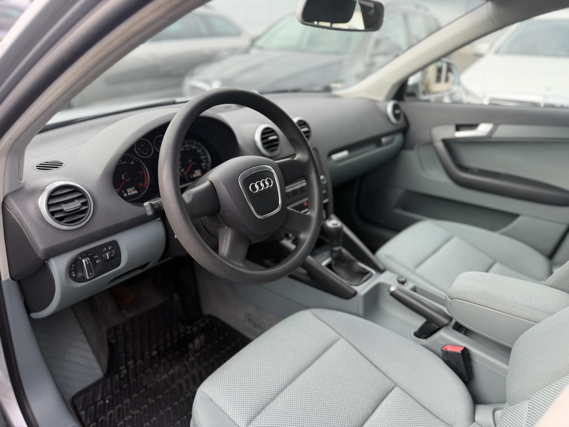Audi A3, 2.0 TDi, 103kw, commonrail - fotka 6