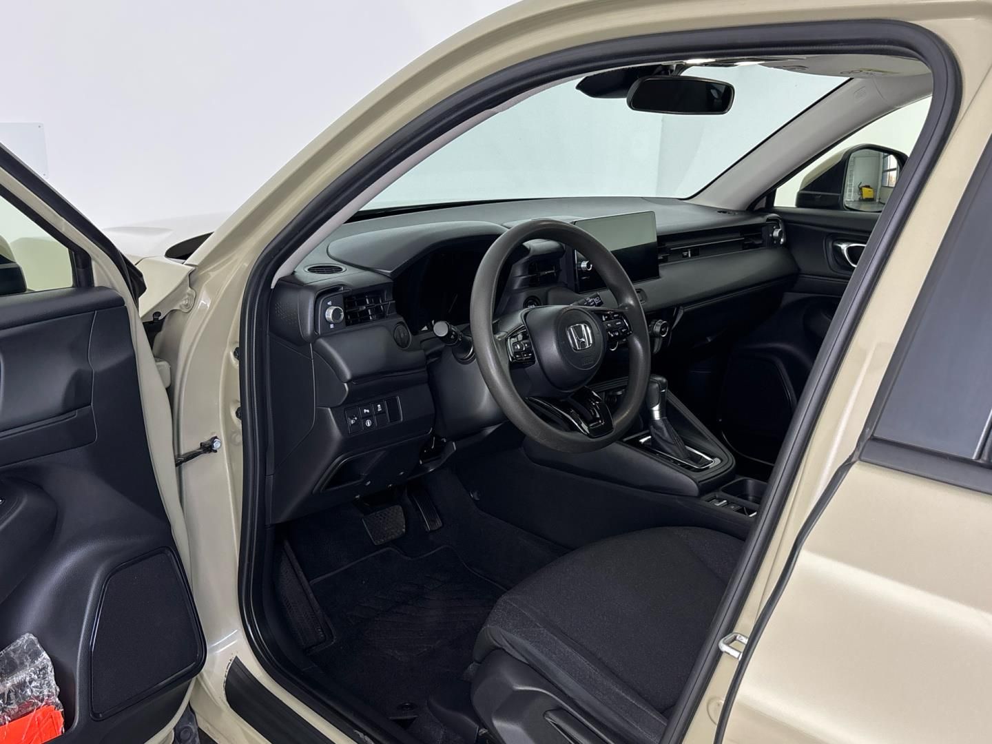 Honda HR-V, 1.5 i-MMD / 79 kW Elegance e-C - fotka 6