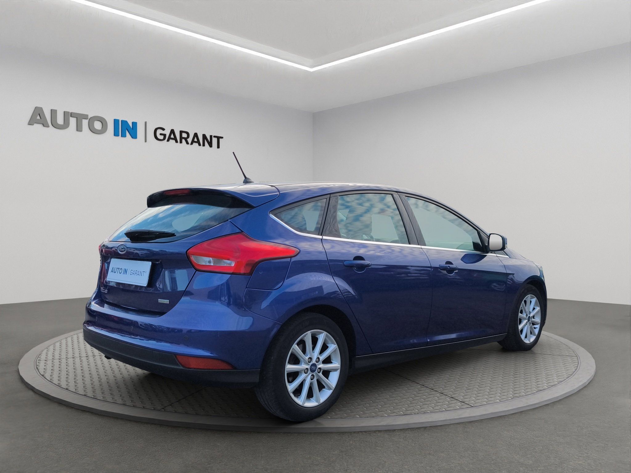 Ford Focus, 1.0 EcoBoost 92kW, Serv. - fotka 5