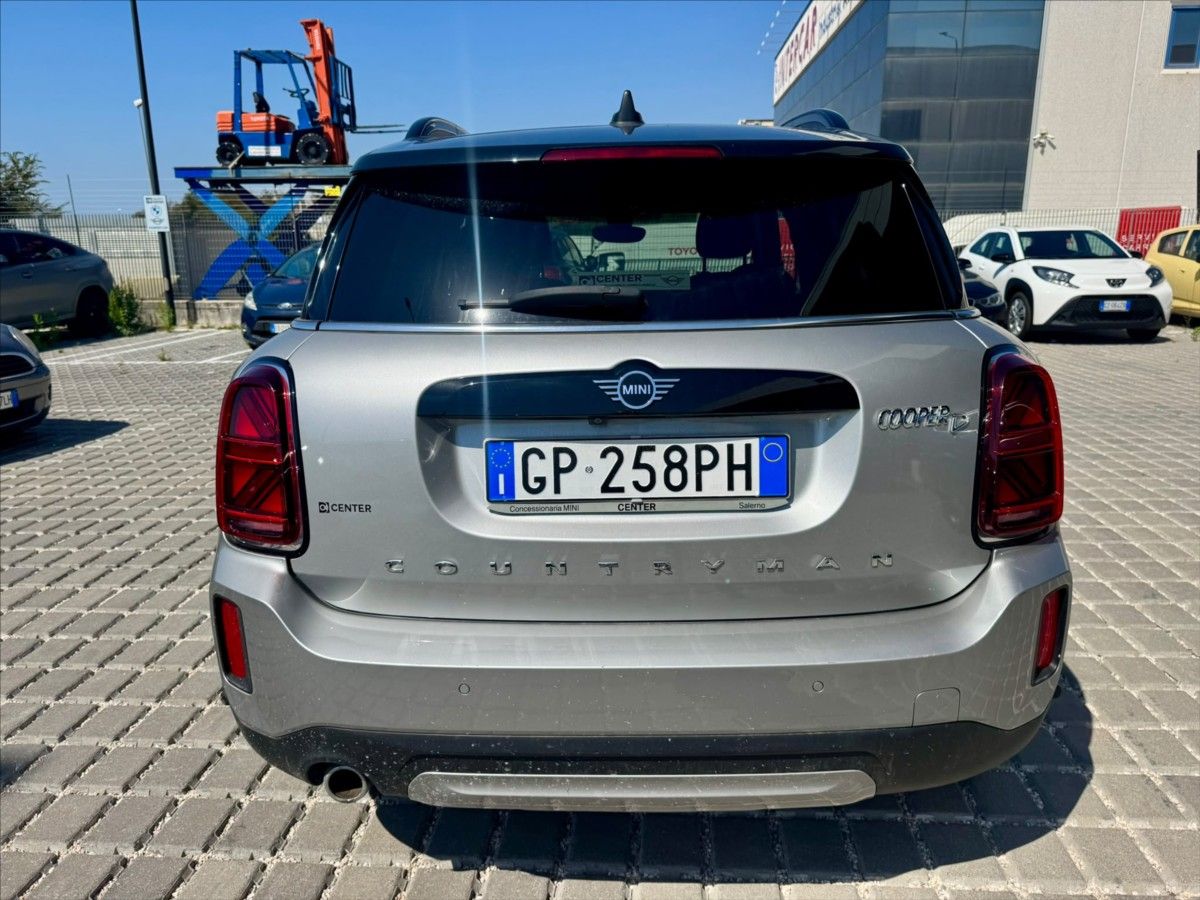 Mini Countryman, 2,0 D Cooper F60 110kw Automat - fotka 3
