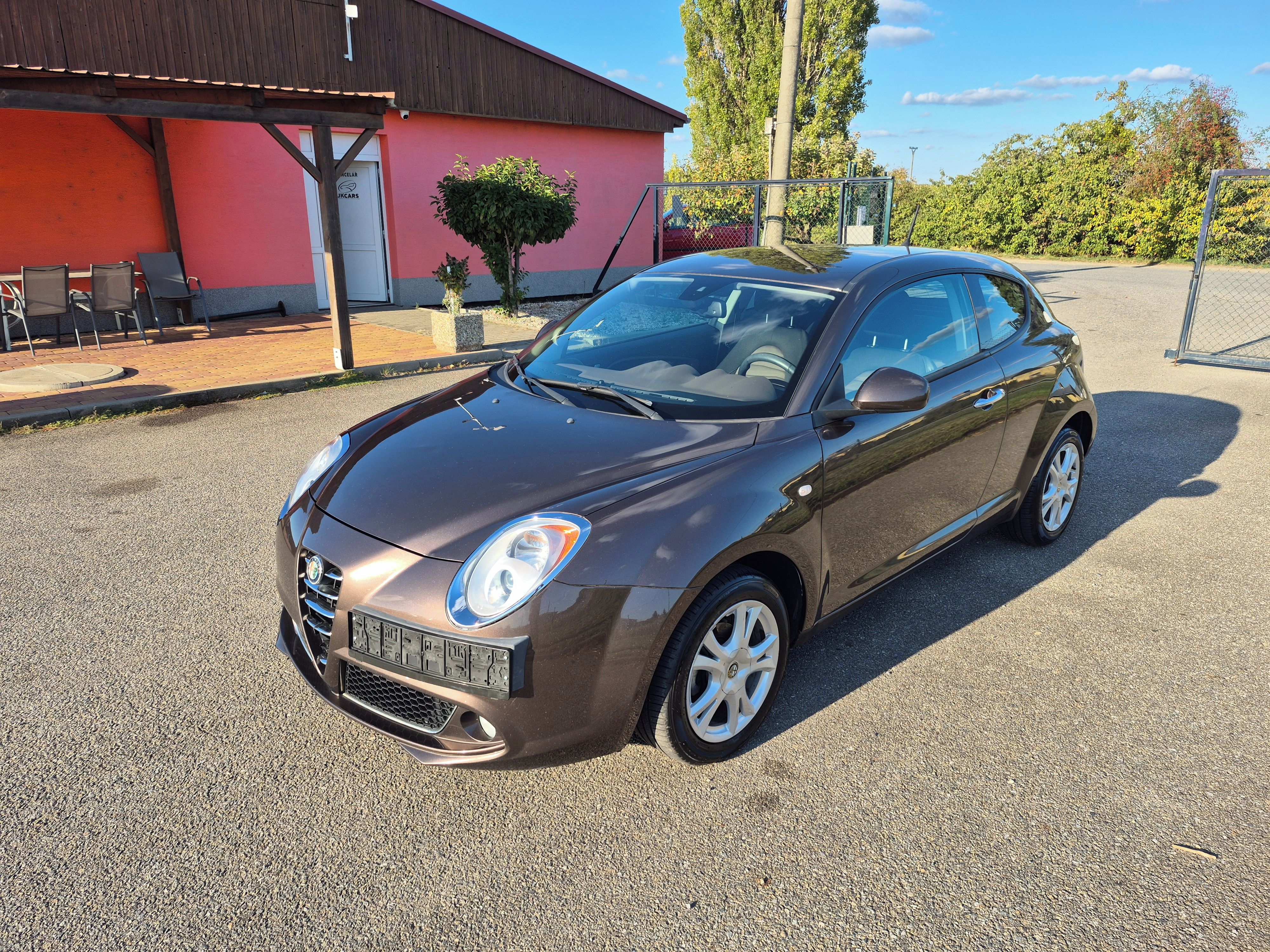 Alfa Romeo MiTo, 1,4i, 57kW, 1.maj, serviska