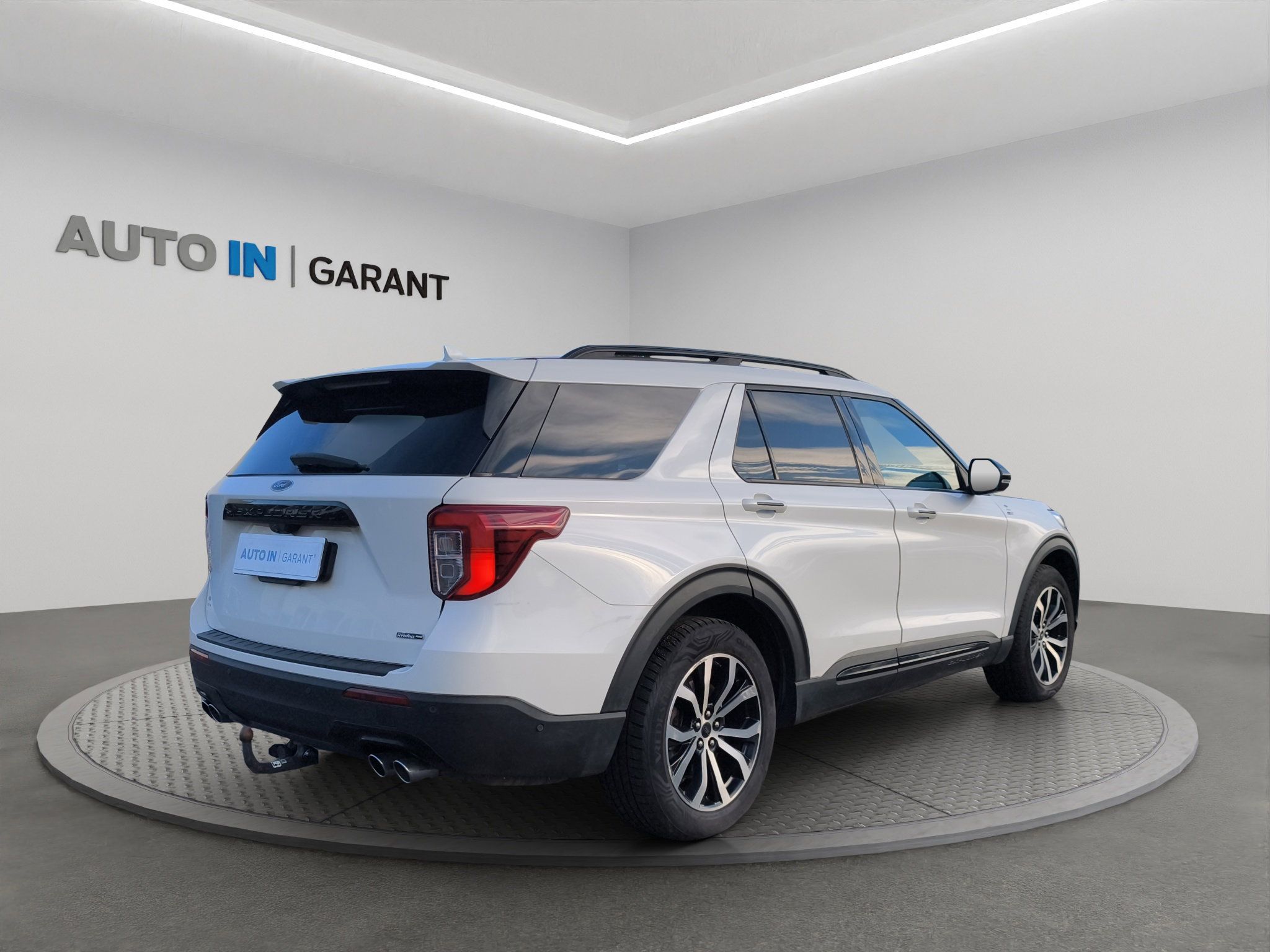 Ford Explorer, ST-Line 3.0 PHEV 336kW, ČR - fotka 5