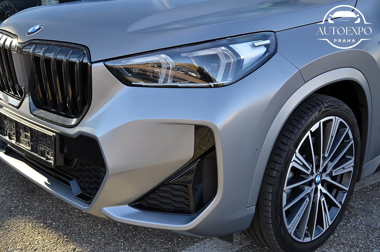 BMW X1, xDrive 23d M Sport - fotka 4