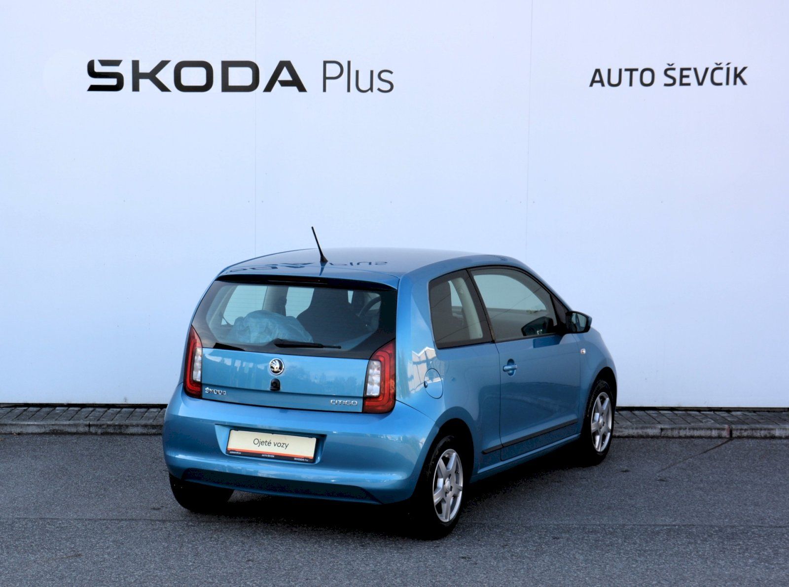 Škoda Citigo, 1.0 MPI 44 kW Ambiton PLUS - fotka 2