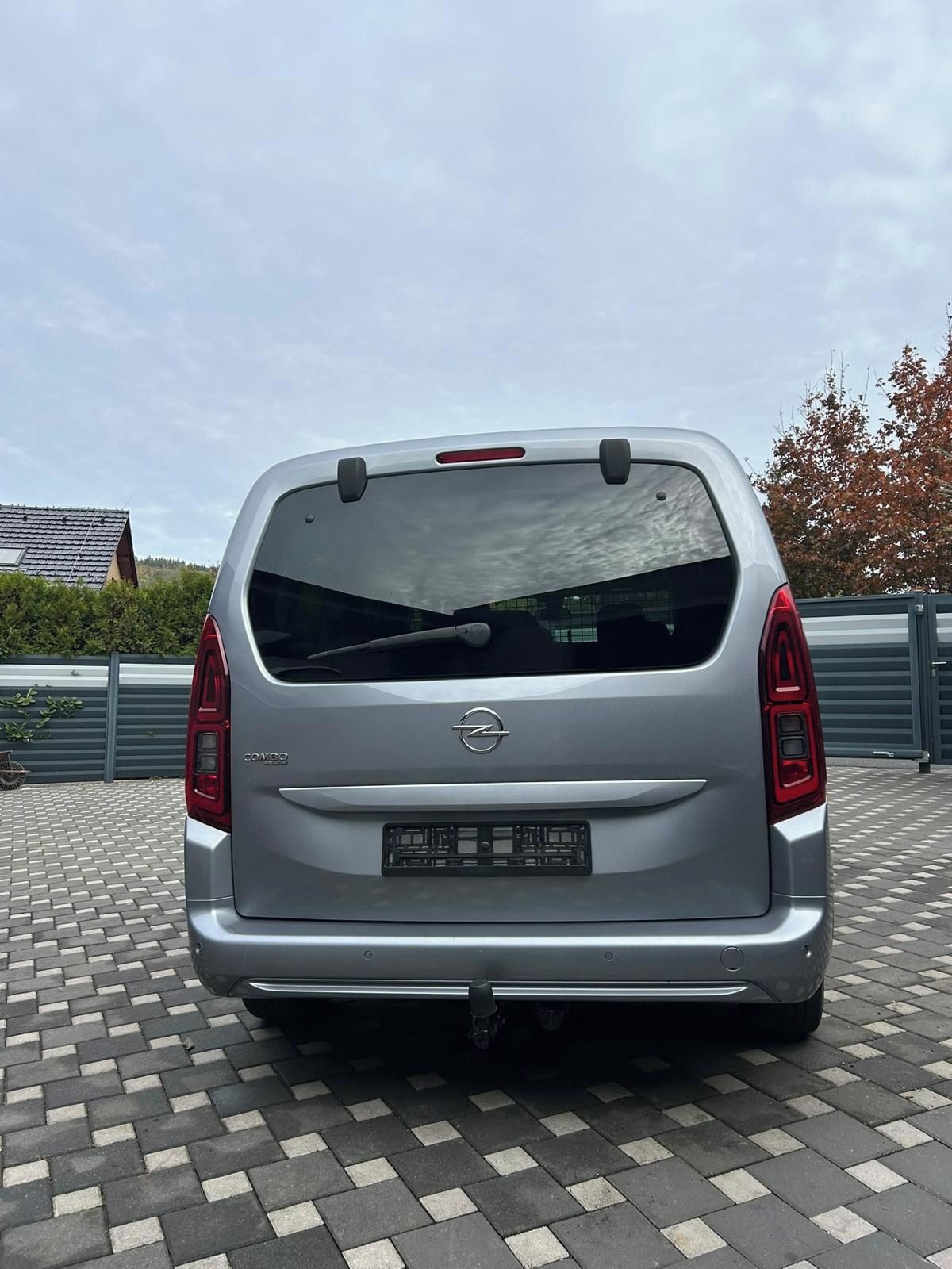 Opel Combo, 1.5 CDTI 96kw XL -automat - fotka 6