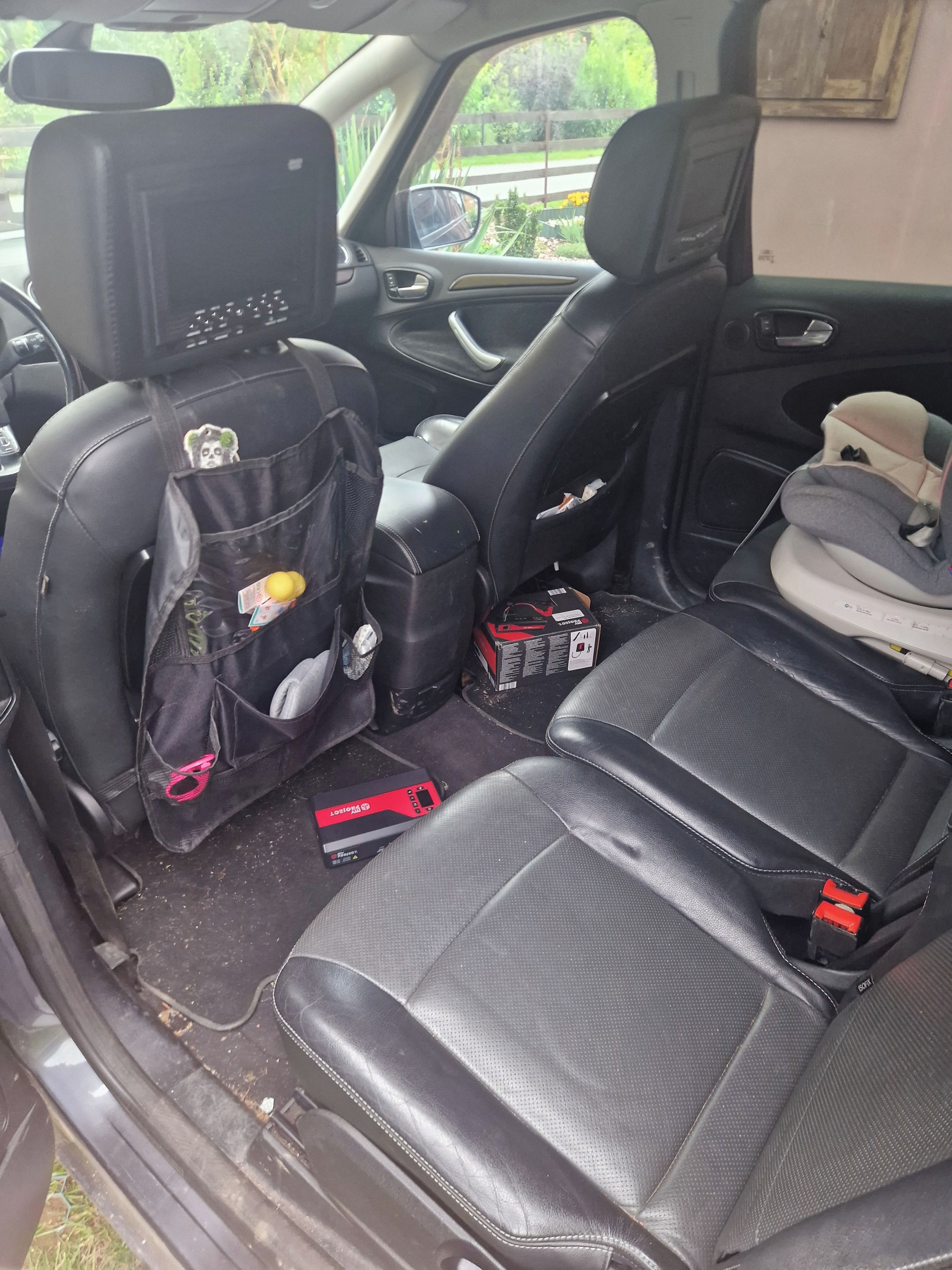 Ford S-MAX, 2.0 TDCi 100kw - fotka 4