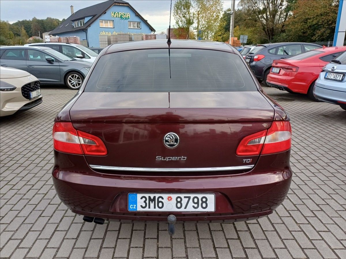 Škoda Superb, 2,0 TDI 103 kW Ambition - fotka 5