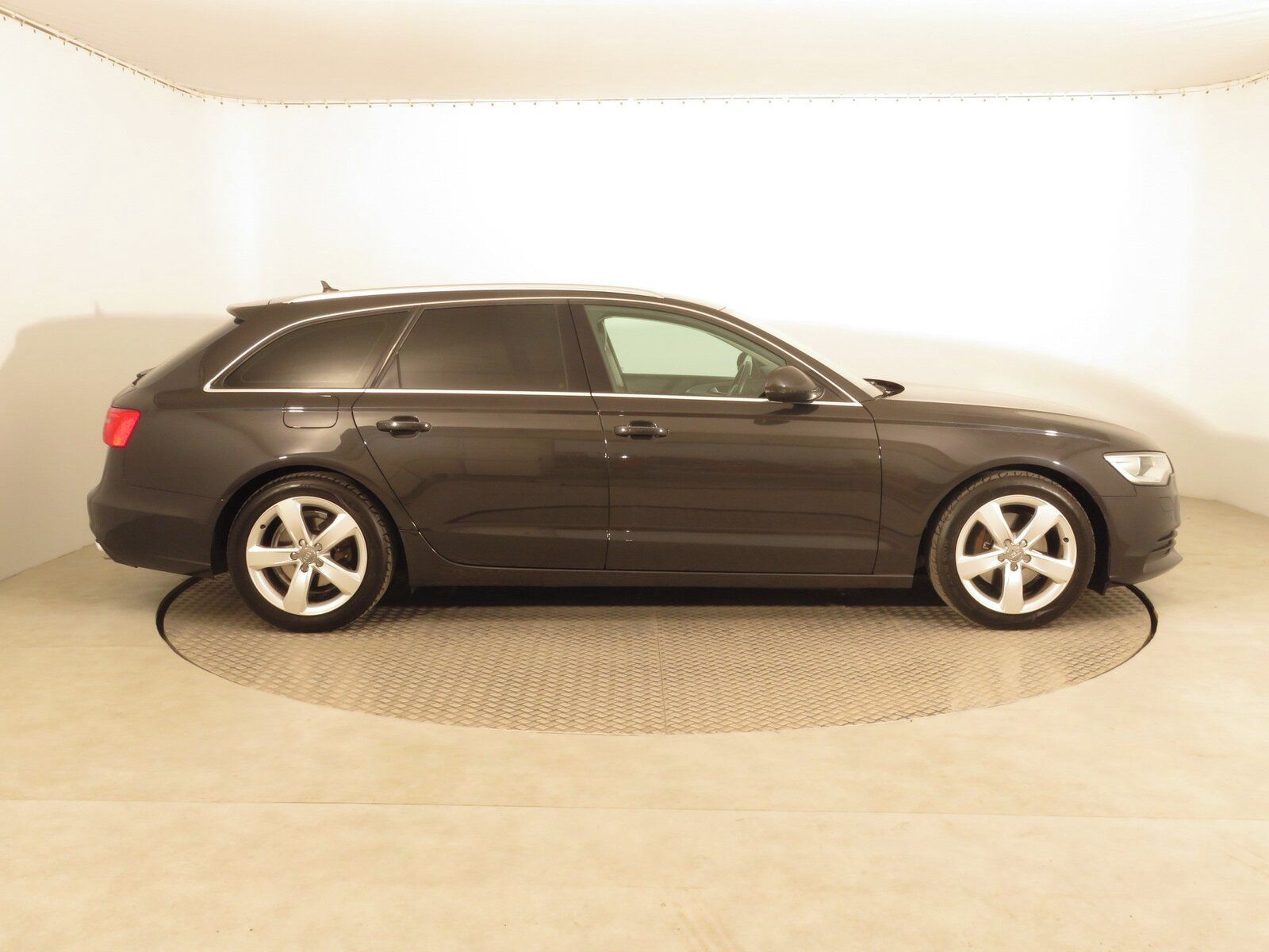 Audi A6, 3.0 TDI, Automat, Serv.kniha - fotka 6