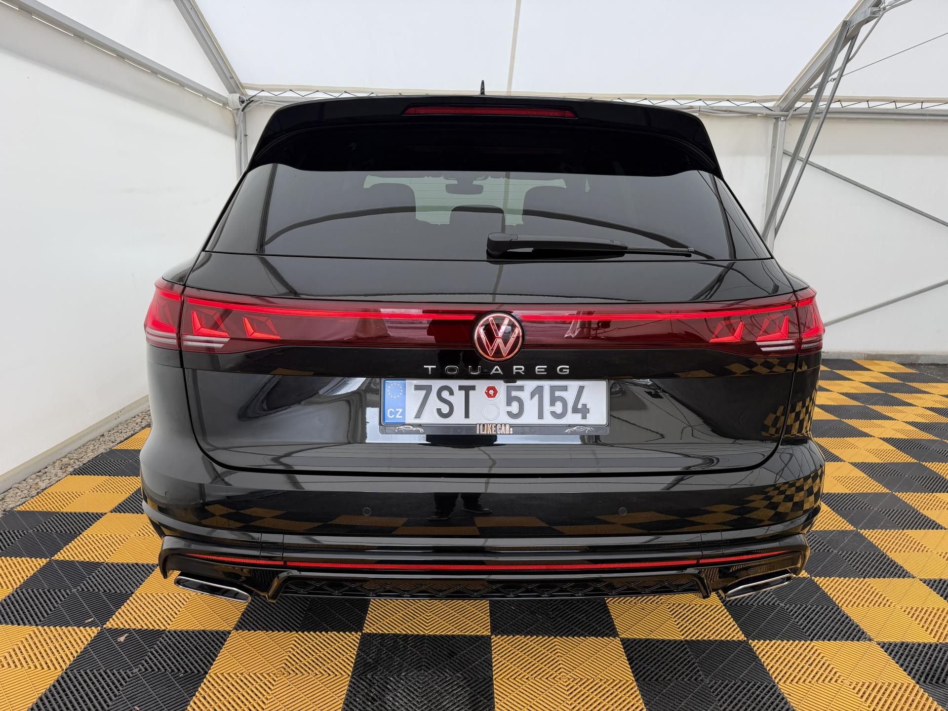 Volkswagen Touareg, 3.0Tdi*1-MAJ*DPH*HUD*R-LINE* - fotka 6