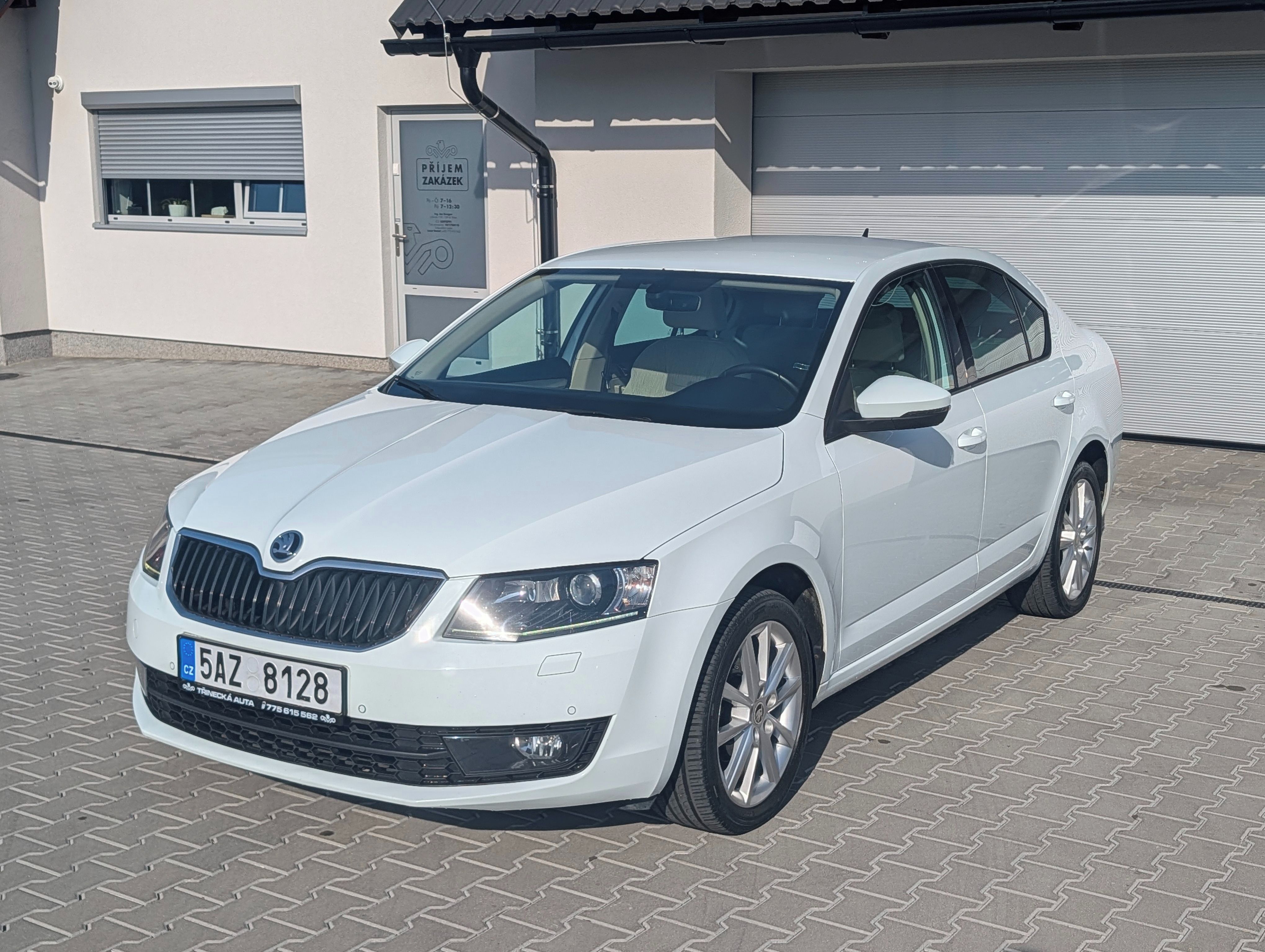 Škoda Octavia, 1.6 TDI, velmi pěkný stav