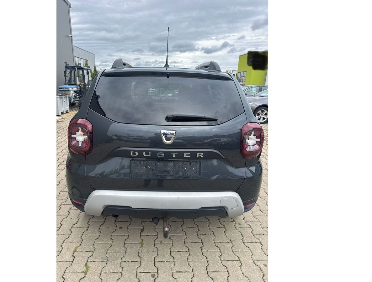 Dacia Duster, 1.5 Blue dCi Celebration 4WD - fotka 3