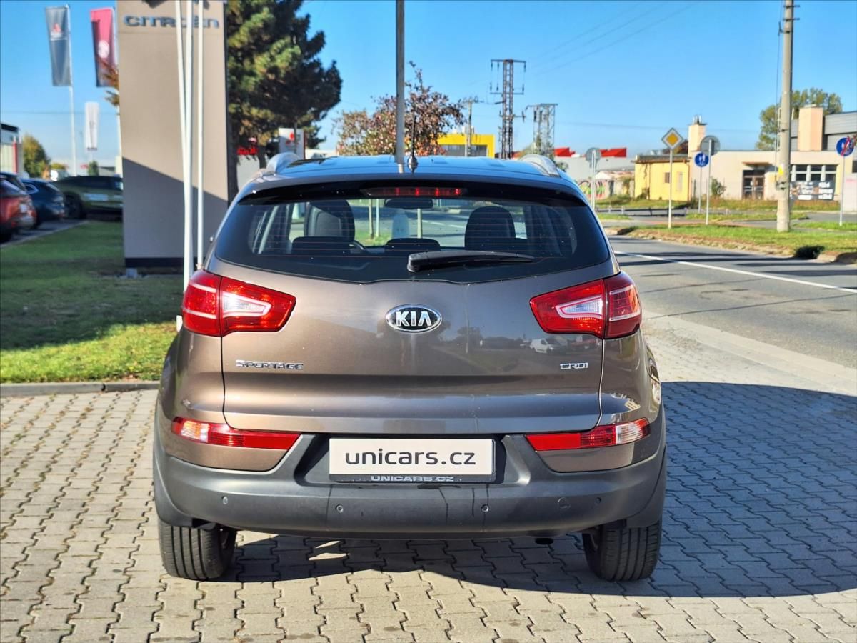 Kia Sportage, 2,0 CRDI  Comfort Plus 4X4 CZ - fotka 5