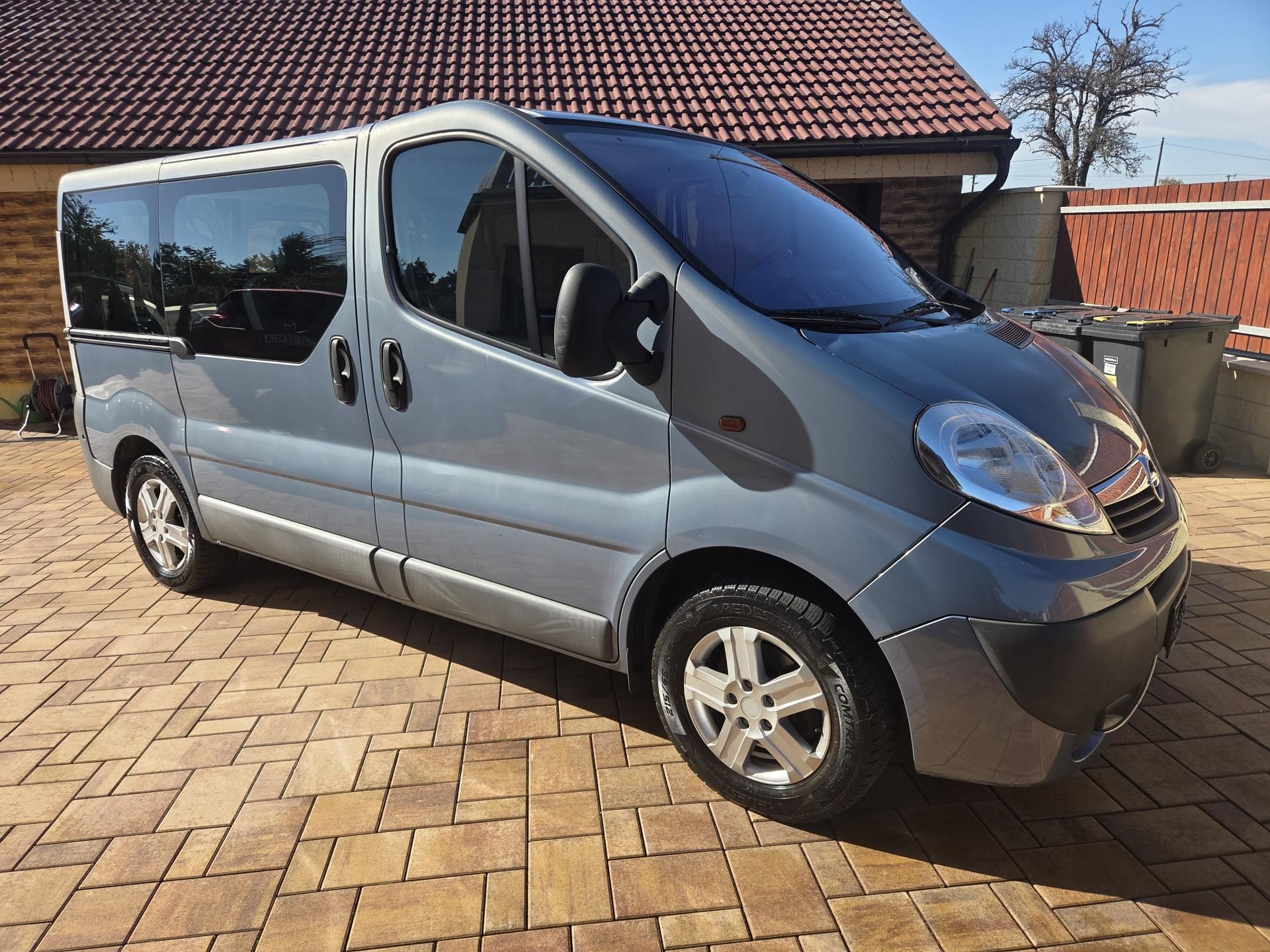 Opel Vivaro, 2.0CDTI 84kw 8Míst