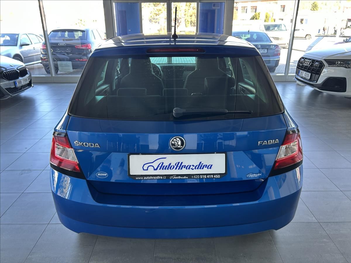 Škoda Fabia, 1,2   TSI 66kW,SPORT,STYLE - fotka 5