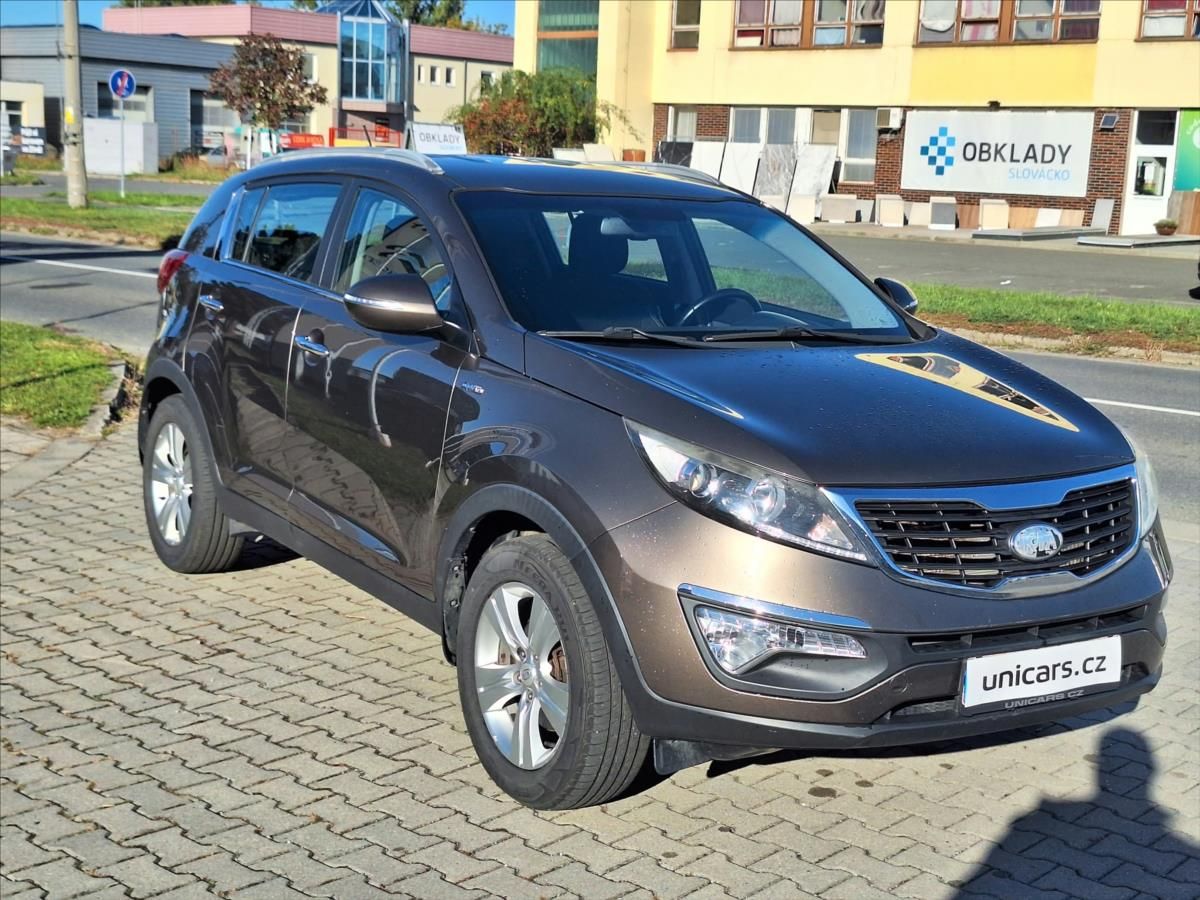 Kia Sportage, 2,0 CRDI  Comfort Plus 4X4 CZ - fotka 3