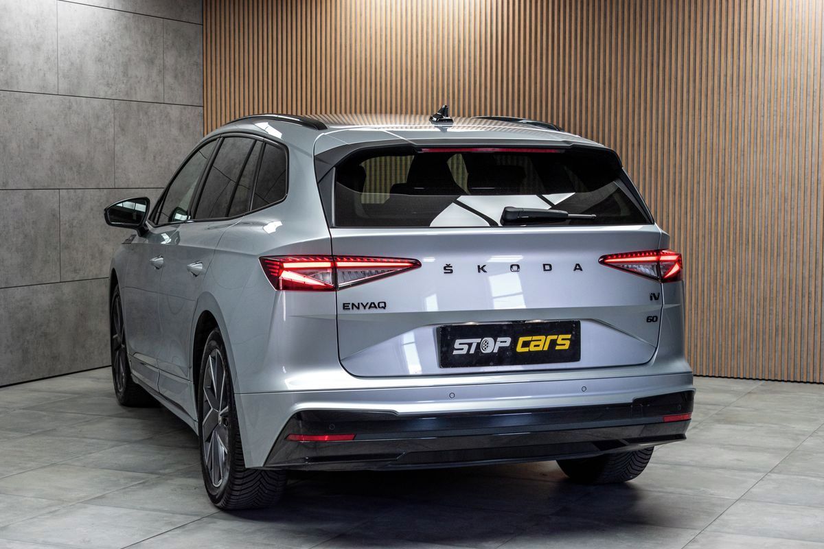 Škoda Enyaq, 60 62kWh SPORTLINE*SoH-87%*DPH - fotka 4