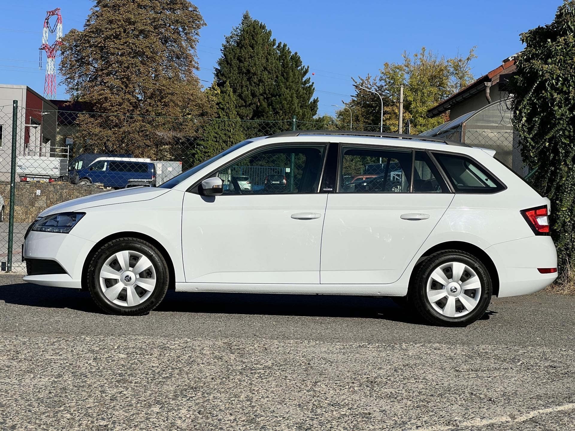 Škoda Fabia, Drive 1.0TSi 81kw DSG TEMPOMAT - fotka 4
