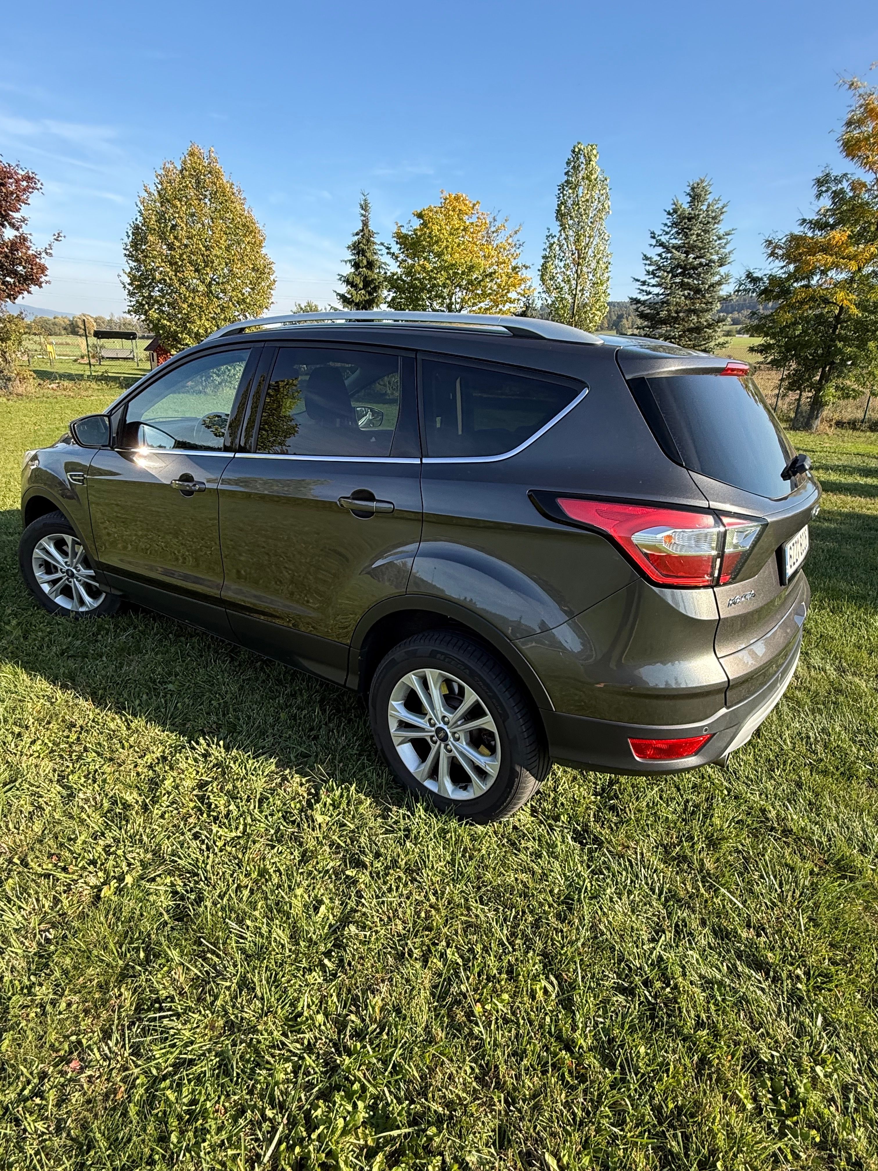 Ford Kuga, Ford KUGA 1,5 - fotka 2