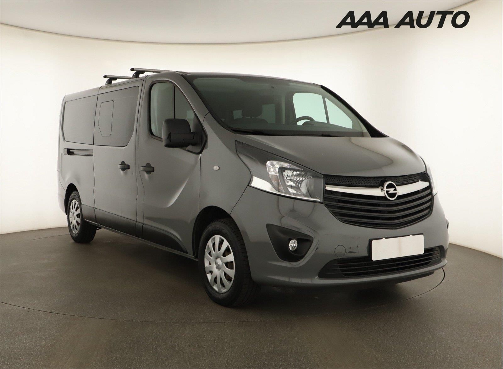 Opel Vivaro, 1.6 BiCDTI, Combi, 9 míst