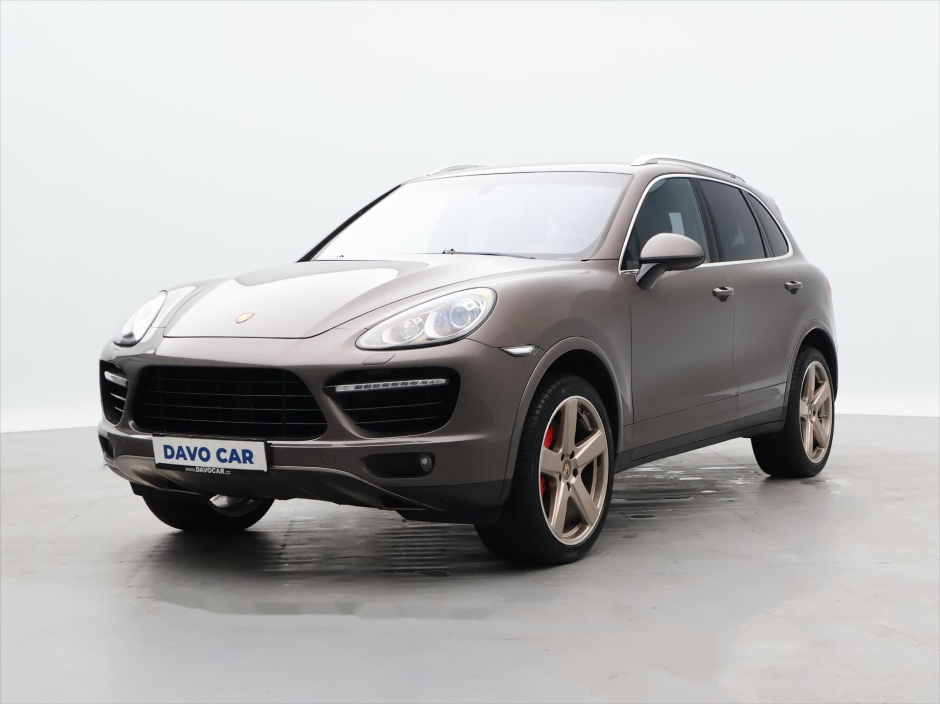 Porsche Cayenne, 4.8 Turbo S 405kW DPH CZ - fotka 3