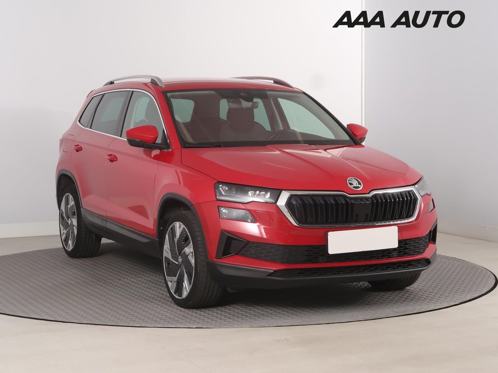Škoda Karoq, 1.5 TSI, ČR,1.maj, Serv.kniha