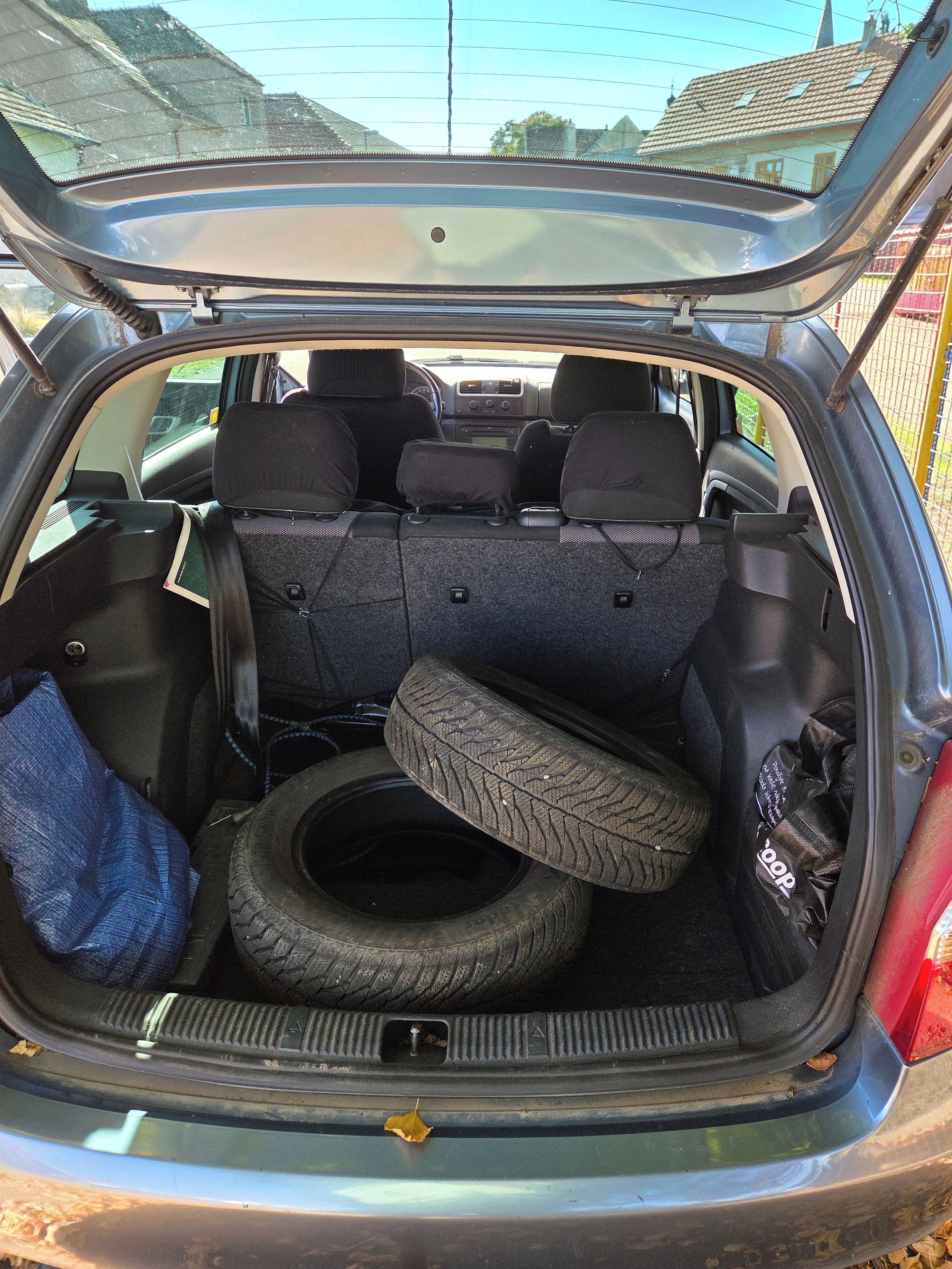 Škoda Fabia, Škoda Fabia II 1.4 16V, 63 kW - fotka 2