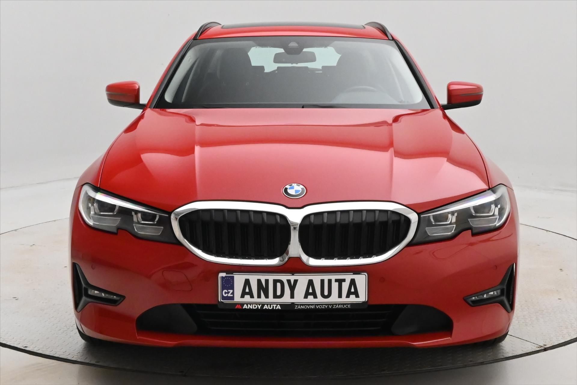 BMW Řada 3, 2,0 320d 140 kW Steptronic Zár - fotka 2
