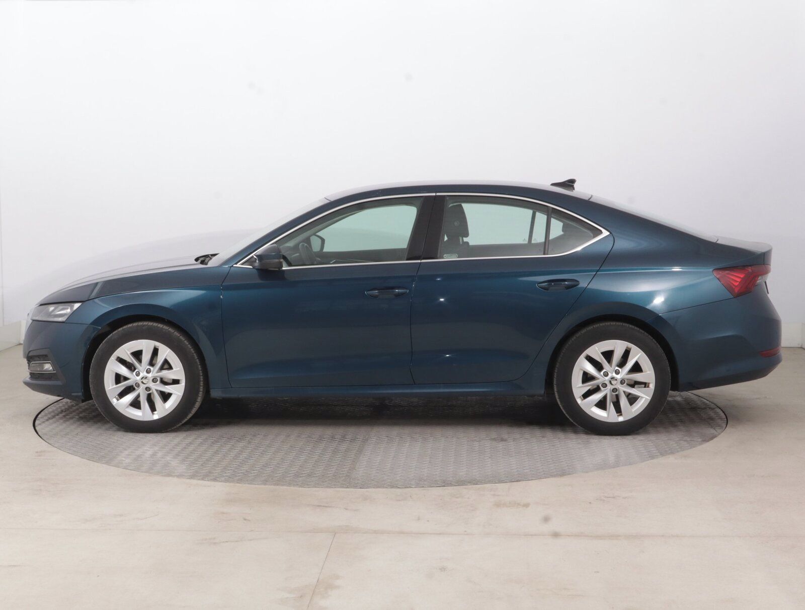 Škoda Octavia, 2.0 TDI, Záruka, Automat, ČR - fotka 3