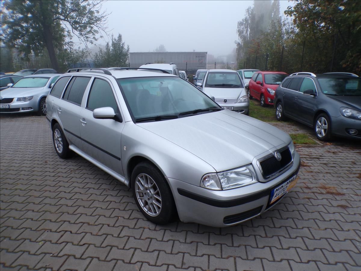 Škoda Octavia, 2,0 i  NOVÉ ROZVODY