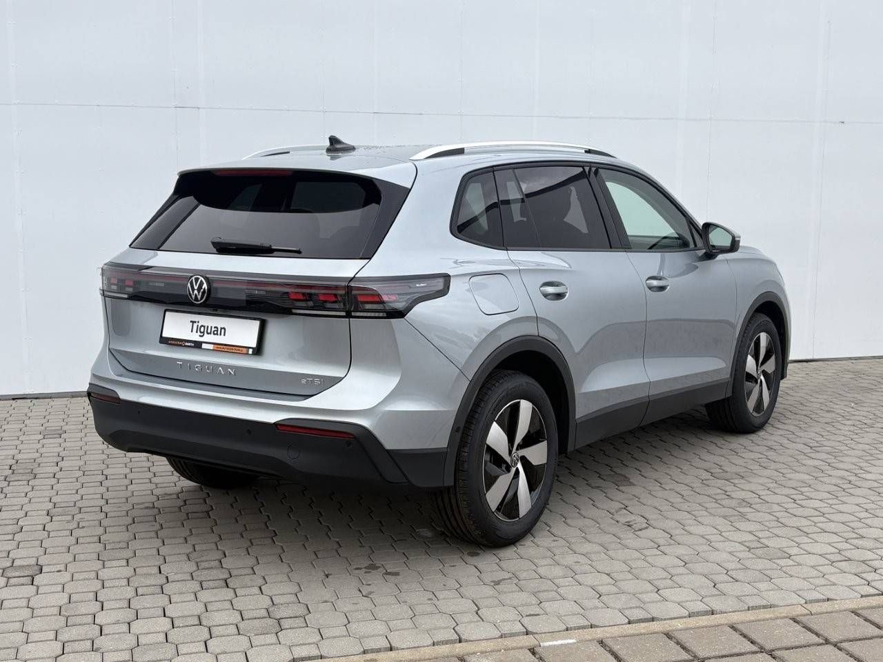 Volkswagen Tiguan, Family 7DSG mHEV 1,5eTSI - fotka 2