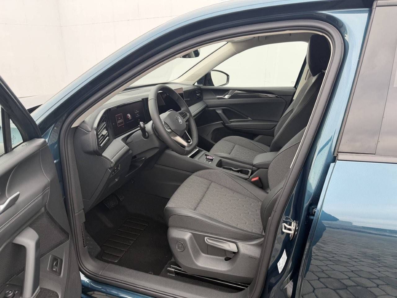 Volkswagen Tiguan, People 7DSG mHEV 1,5eTSI - fotka 5