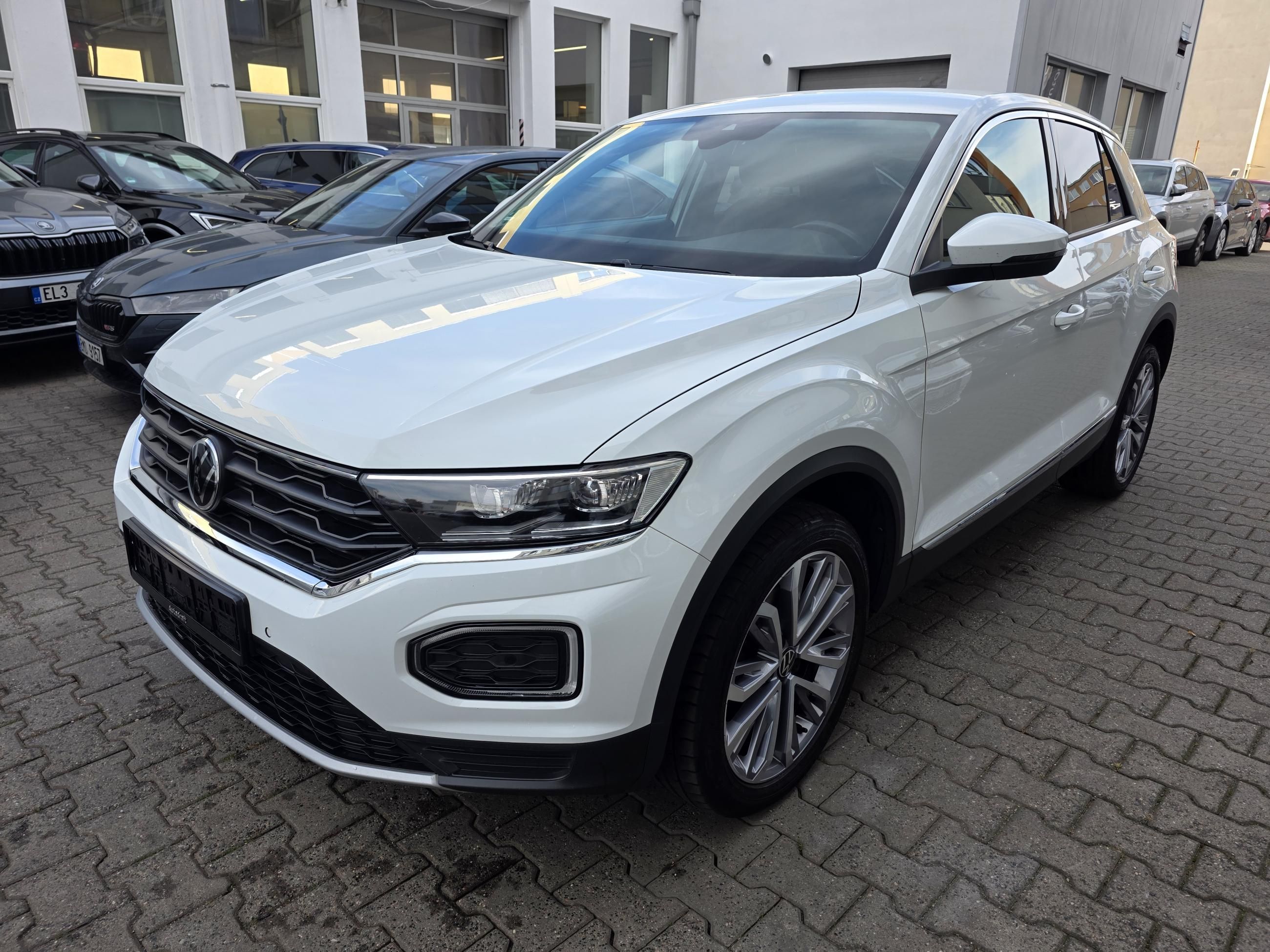 Volkswagen T-Roc, 1.5 TSI 110kW DSG / Tažné - fotka 2